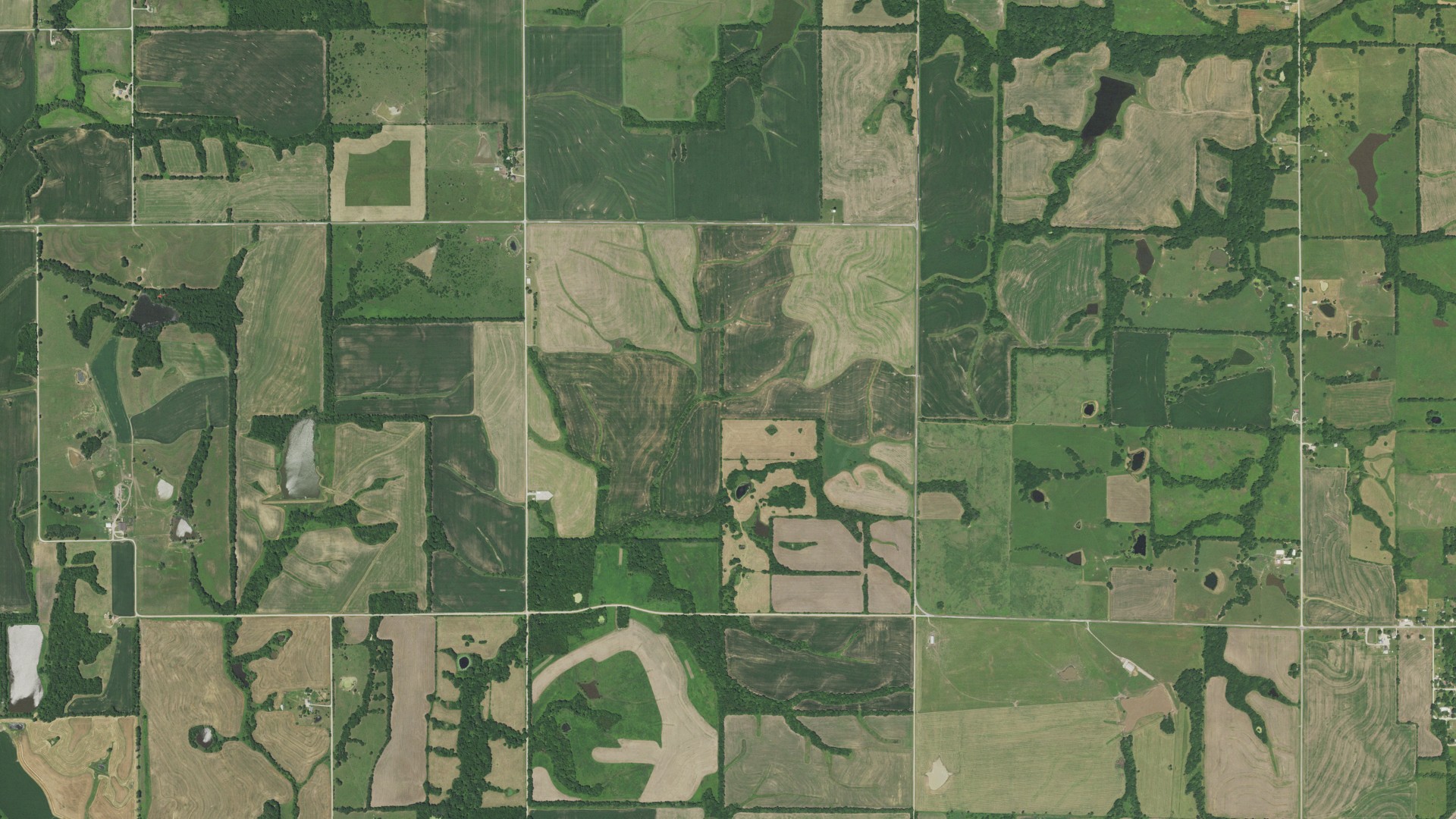 Aerial view of land around Ridge, Missouri
