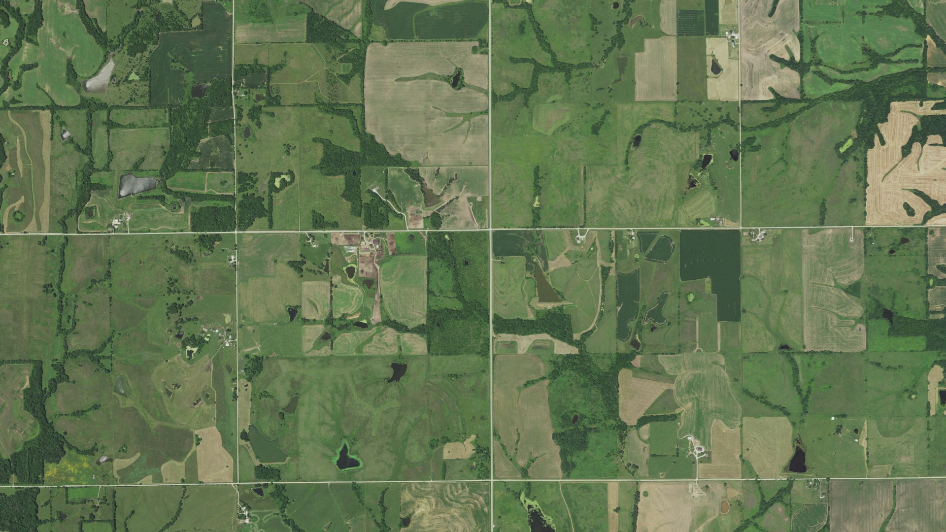 Aerial view of land around Stokes Mound, Missouri