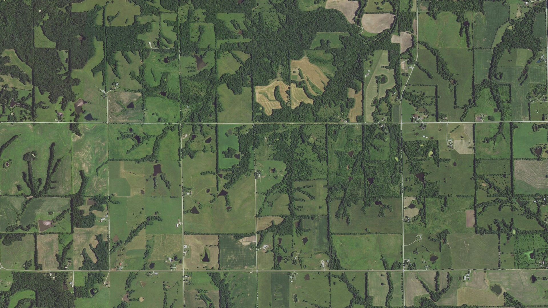 Aerial view of land around Sheridan, Missouri