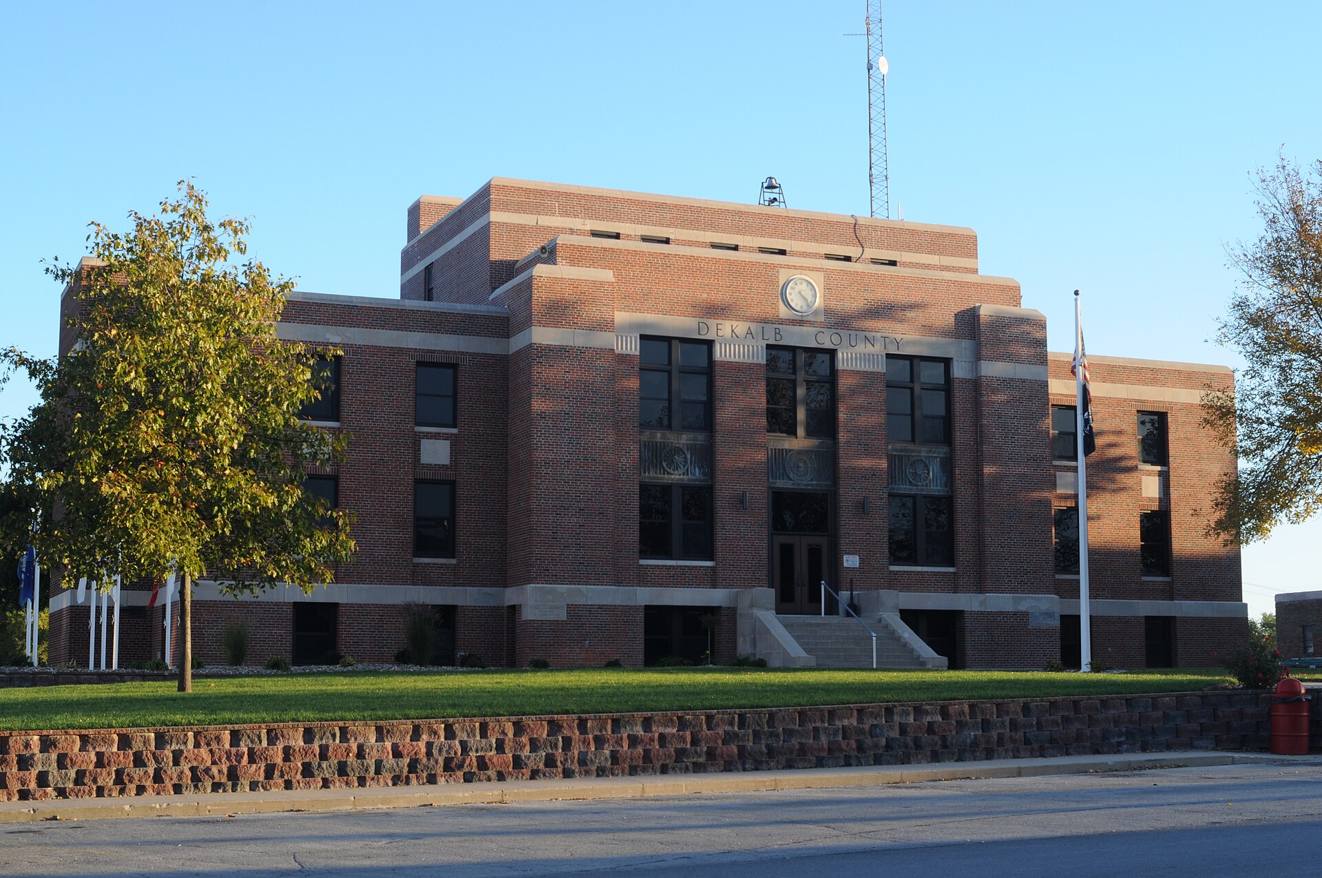 Missouri's DeKalb County courthouse as viewed from the south.