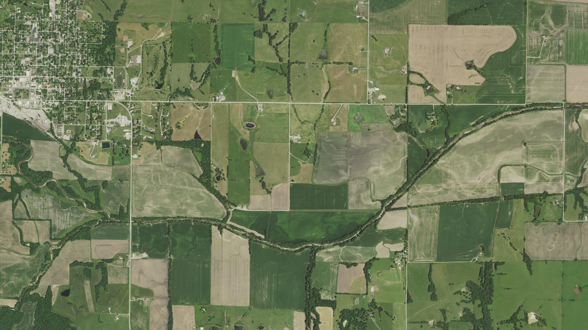 Natural-color aerial photograph of land around Cooper, Missouri