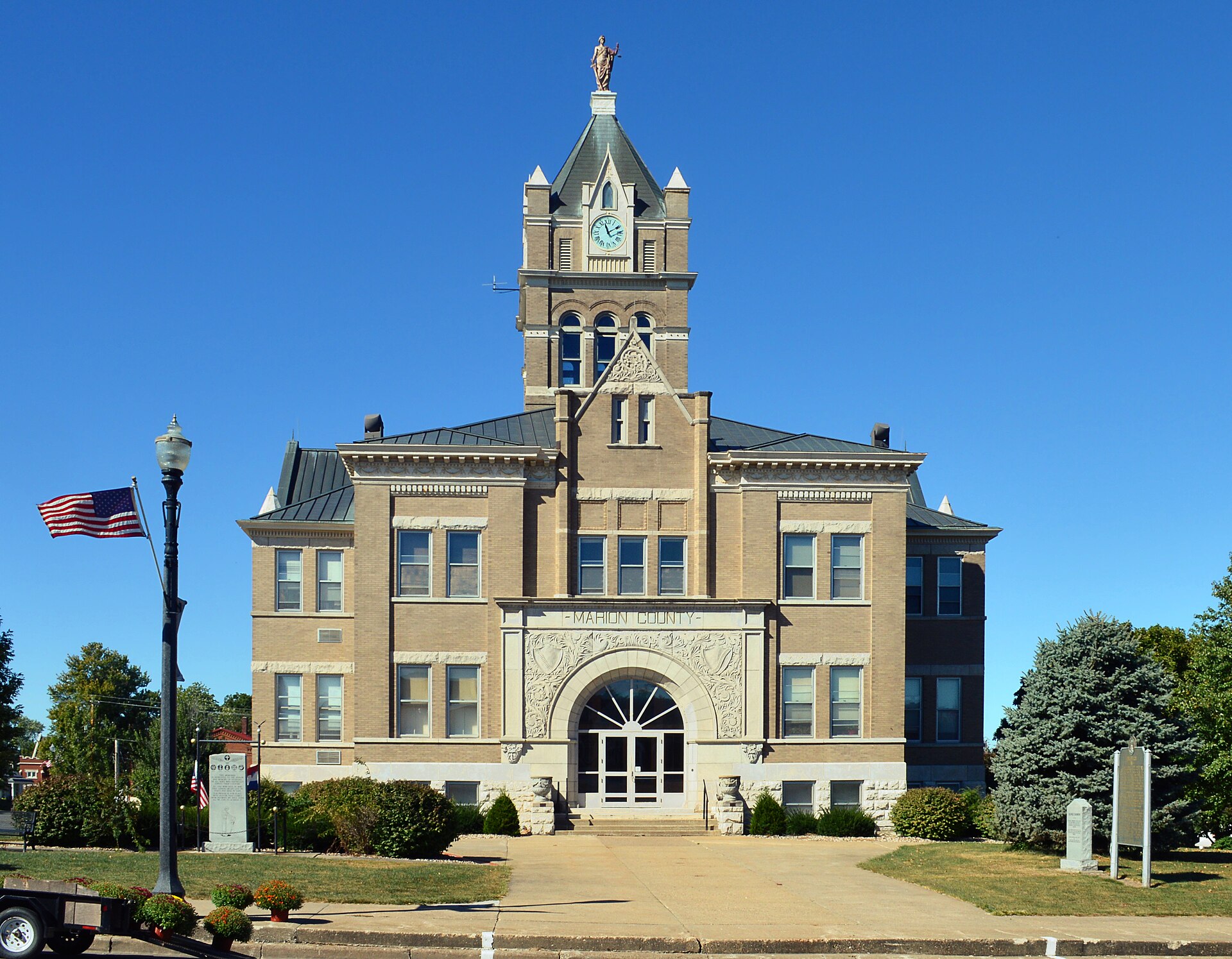 Marion County MO Courthouse in Palmyra — Missouri