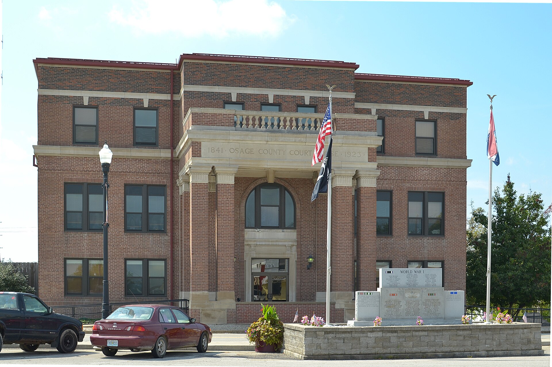 The county courthouse for Osage County in Linn, Missouri.
