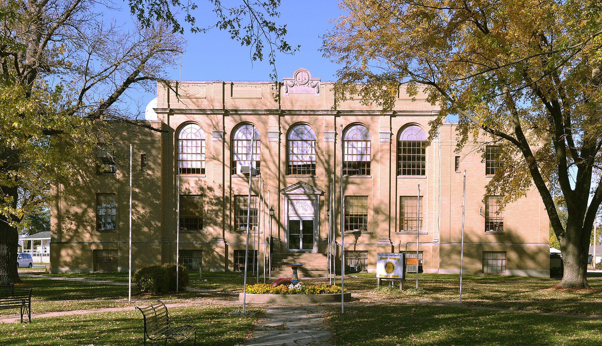 Knox County Missouri Courthouse — Edina, Missouri