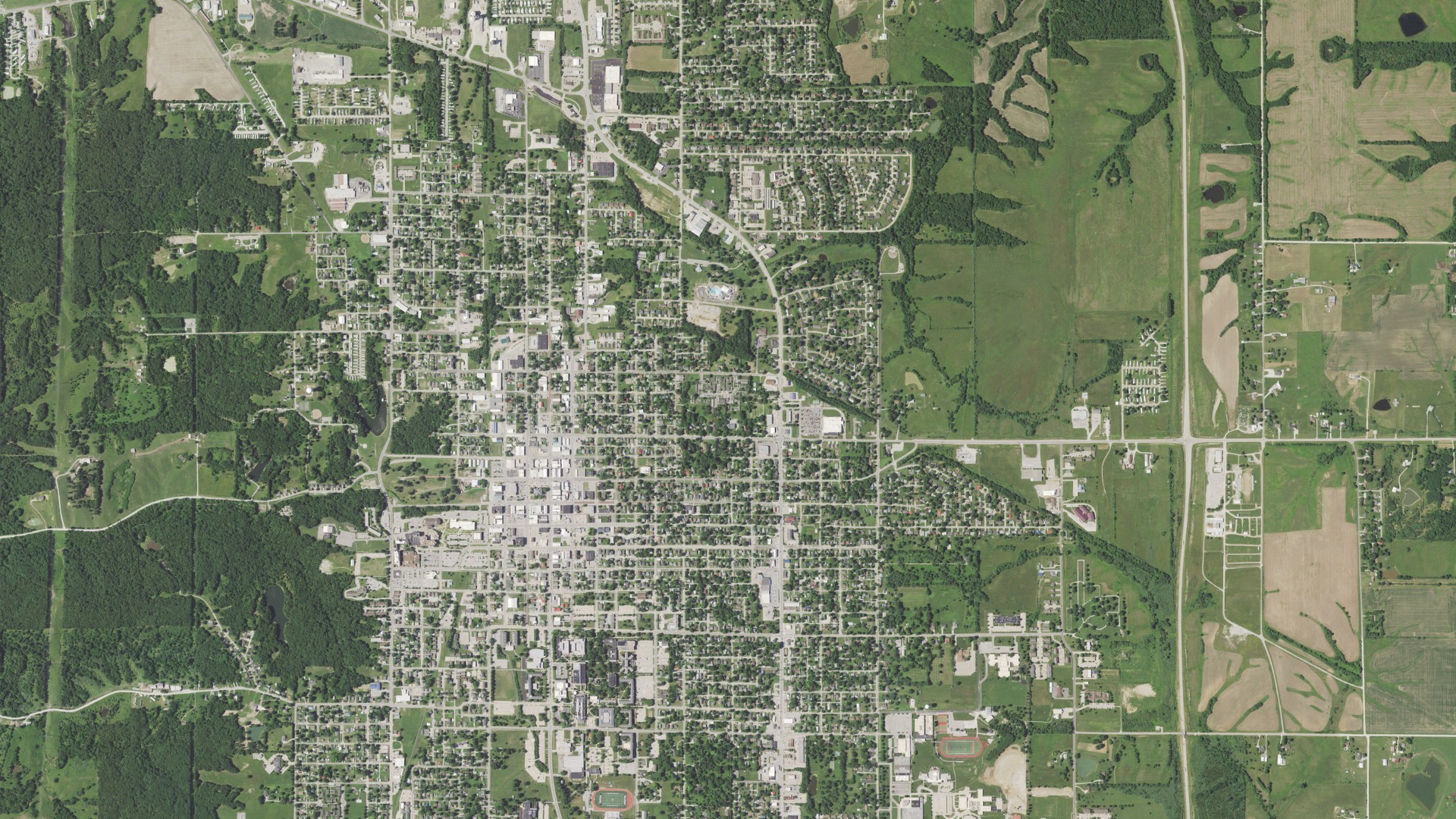 Natural-color aerial photograph of land around Kirksville, Missouri