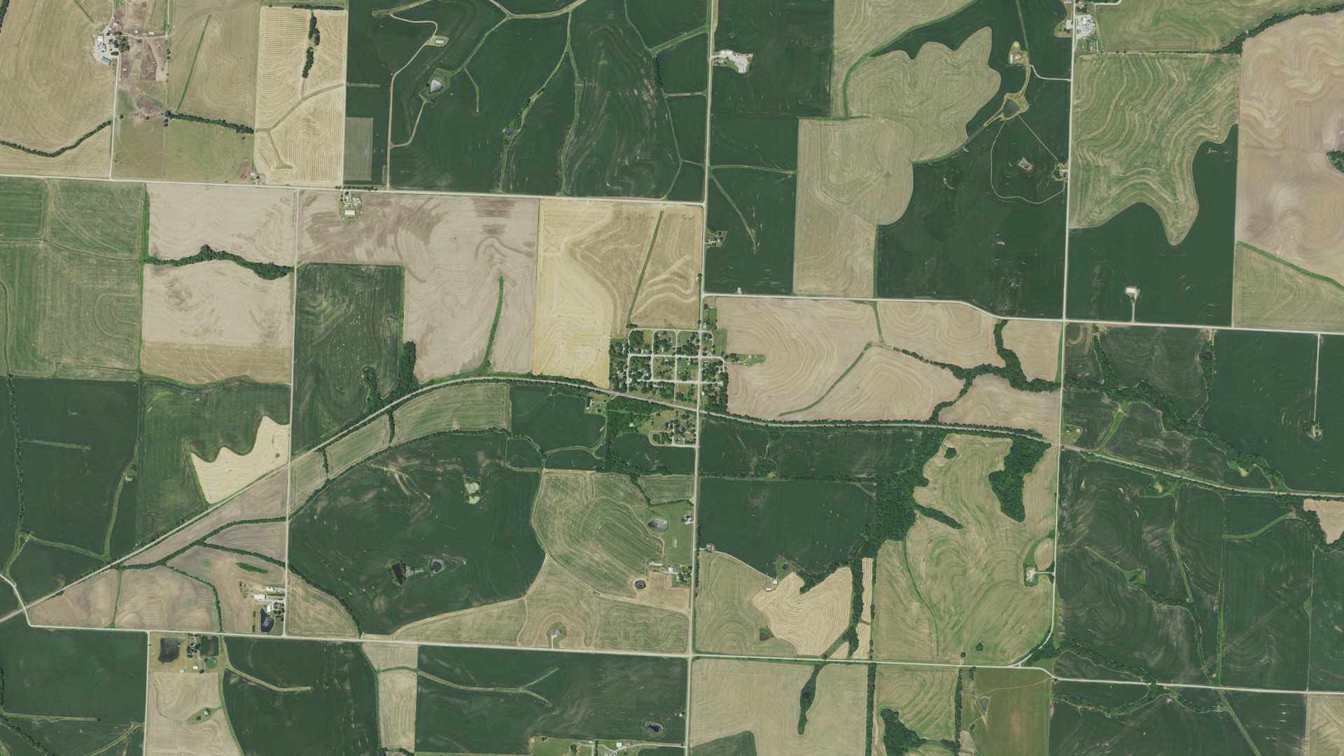 Natural-color aerial photograph of land around Mount Leonard, Missouri