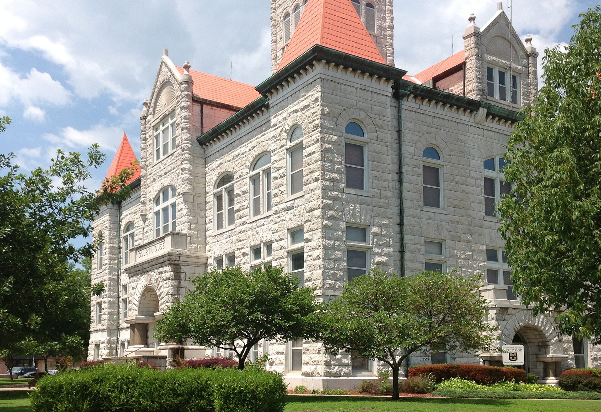 Vernon County Courthouse, Missouri — Nevada, Missouri
