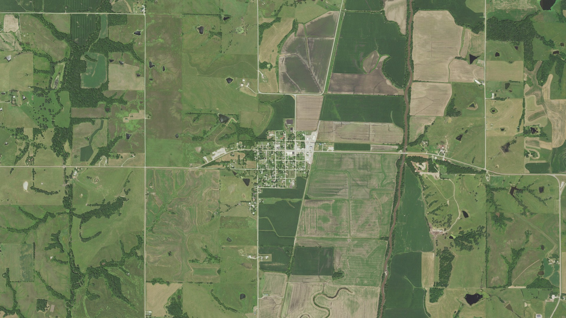 Aerial view of land around Sheridan, Missouri