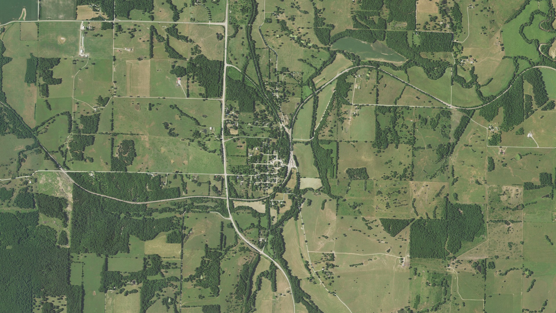 Natural-color aerial photograph of land around South Greenfield, Missouri
