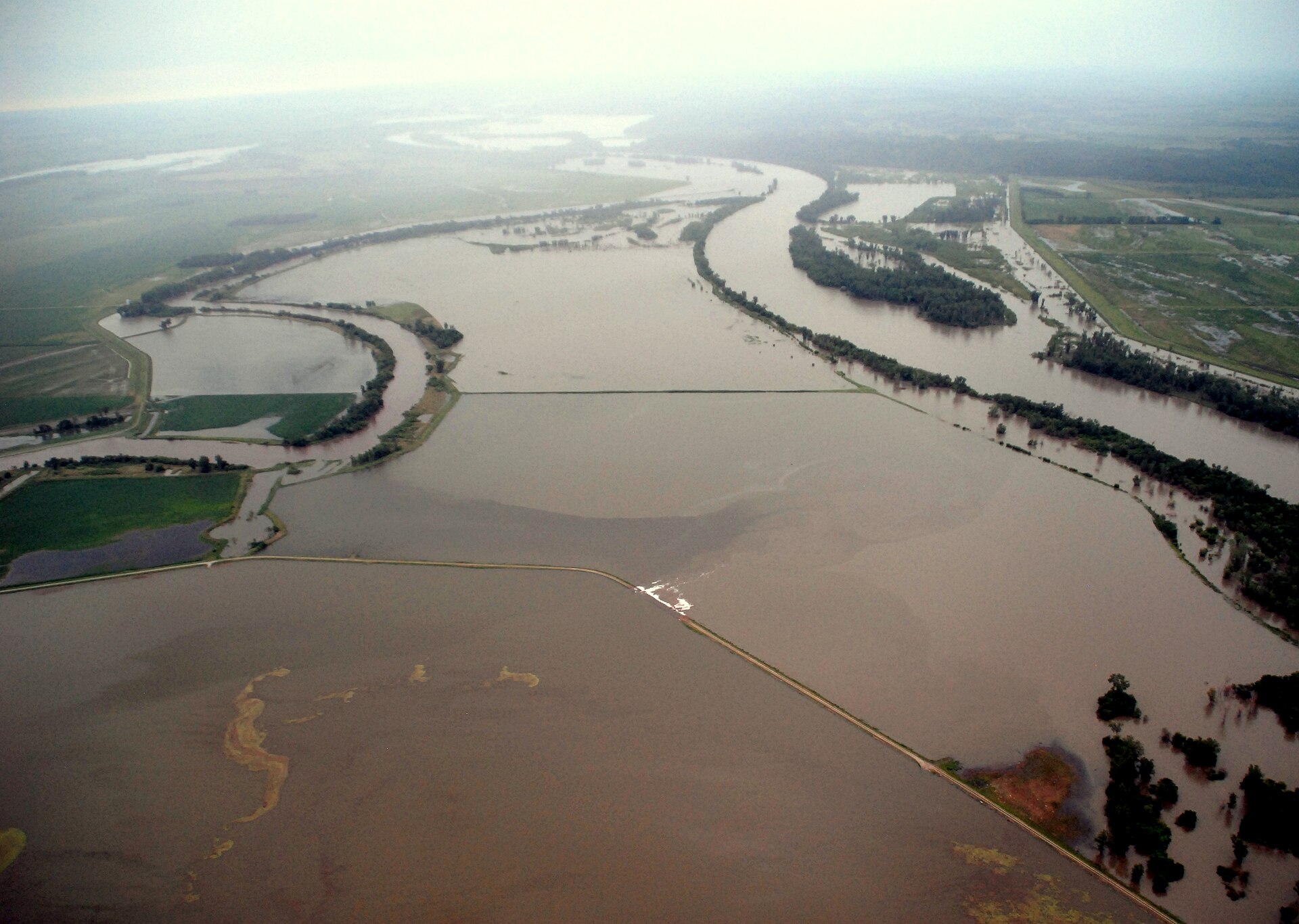 Flooding and levee breach at the confluence of the Nishnabottna and Missouri Rivers on Jun 16, 2011 during the 2011 Missouri River floods — Watson, Missouri