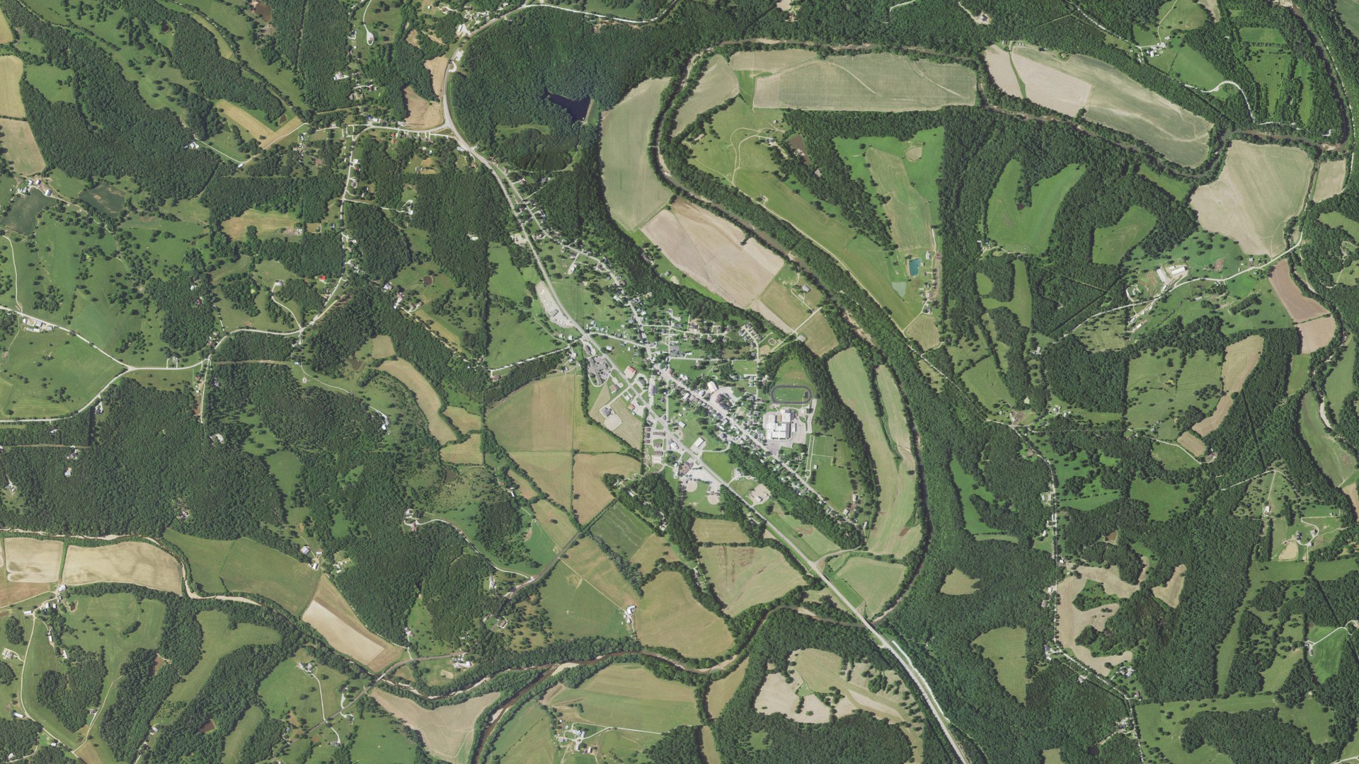 Natural-color aerial photograph of land around Westphalia, Missouri