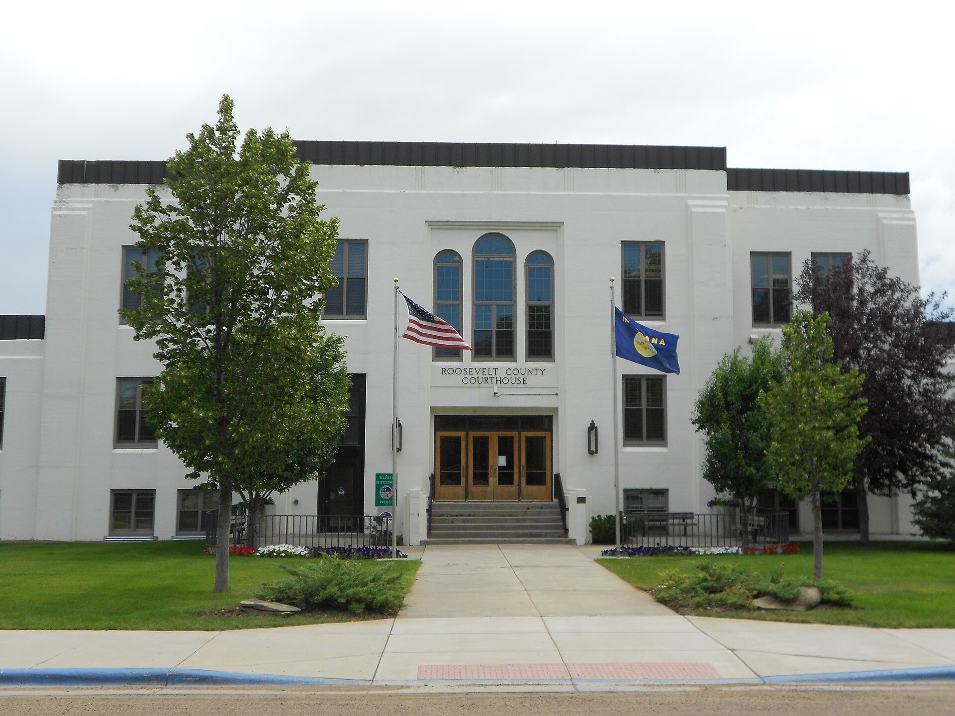 Roosevelt County Courthouse- Wolf Point MT — Montana