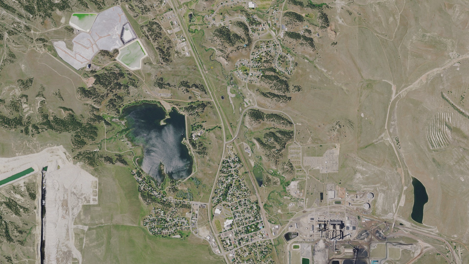 Natural-color aerial photograph of land around Colstrip, Montana
