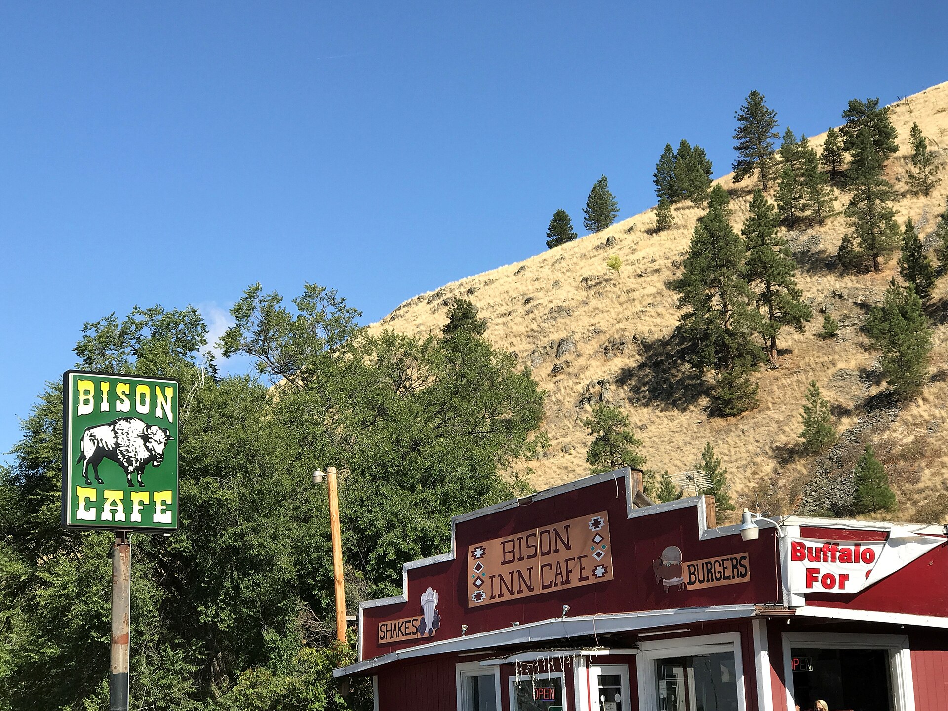 Bison Inn Cafe - Buffalo burgers and shakes on Route 93 at the Bison Cafe in Ravalli, Montana, Lake County.