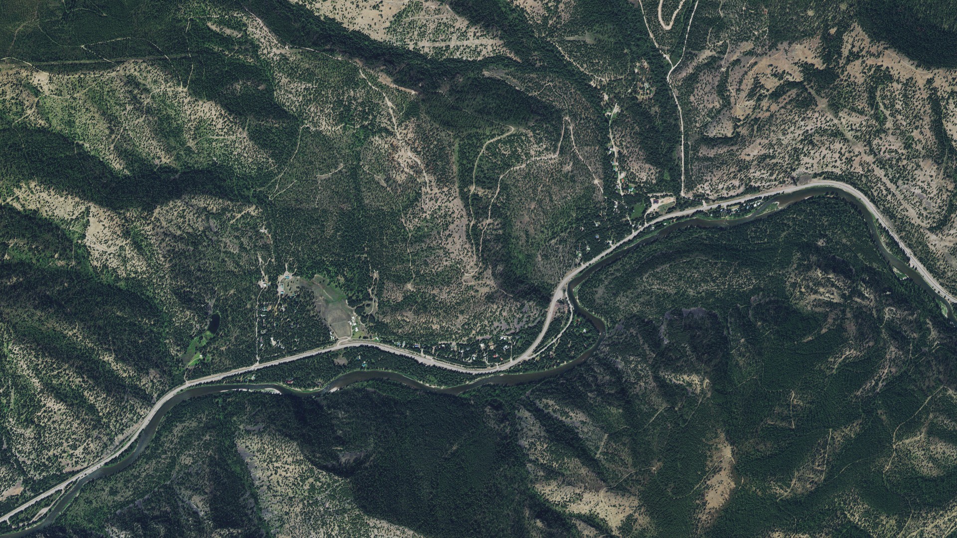 Natural-color aerial photograph of land around Twin Creeks, Montana