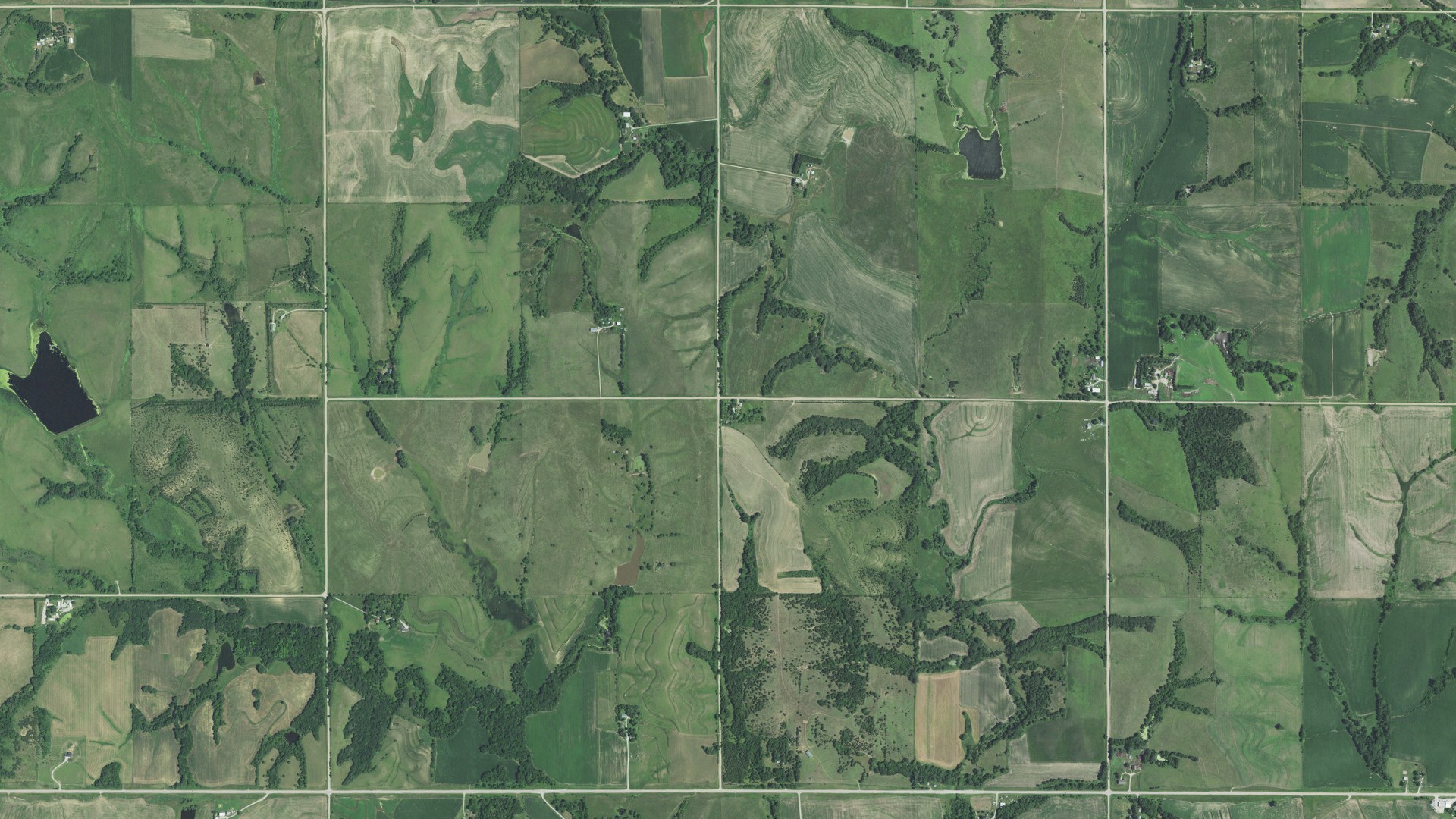 Natural-color aerial photograph of land around Richardson, Nebraska