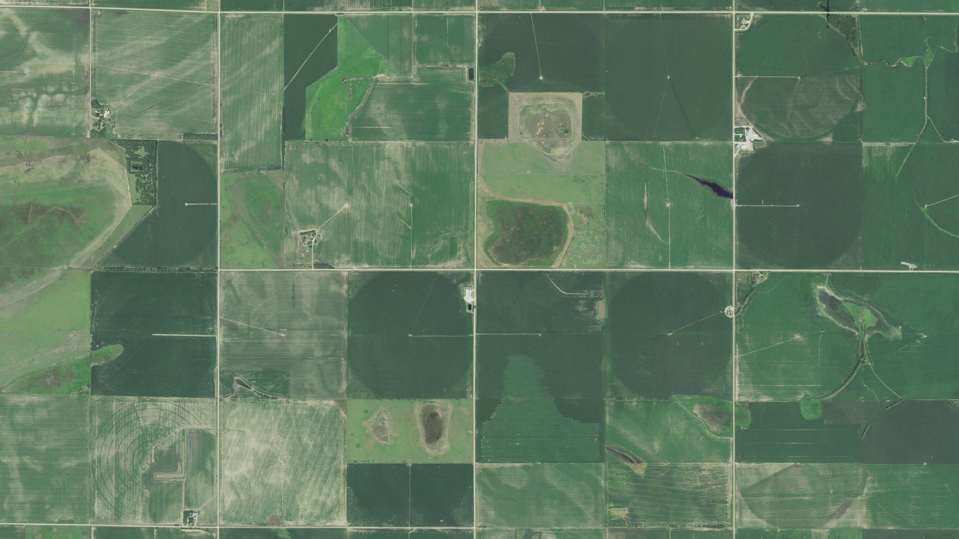 Natural-color aerial photograph of land around Marshall, Nebraska