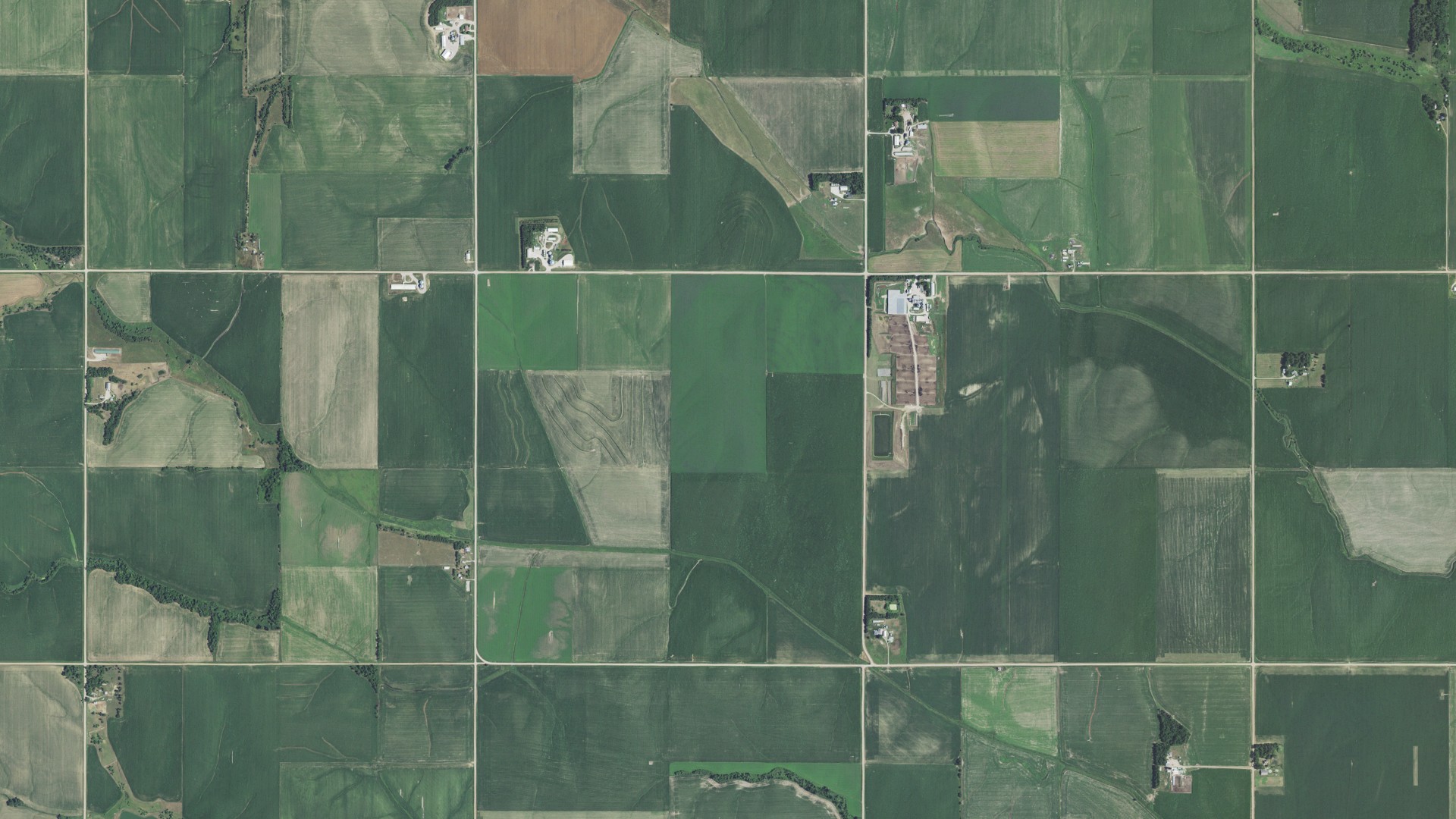 Natural-color aerial photograph of land around Pleasant Valley, Nebraska