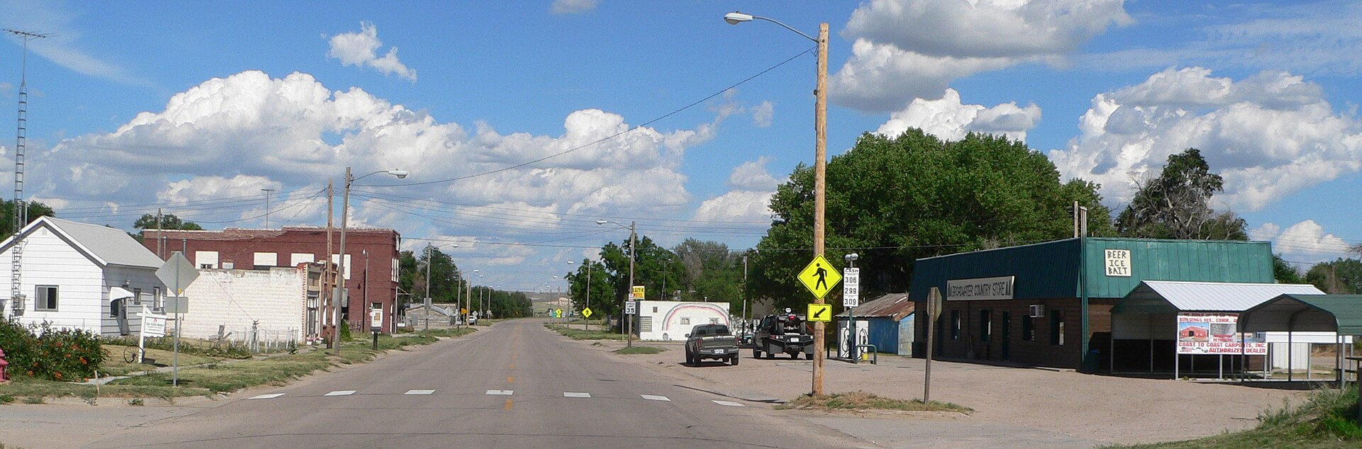 Downtown Broadwater, Nebraska: Guthrie Street (U.S. Highway 26) looking east from about Main Street.