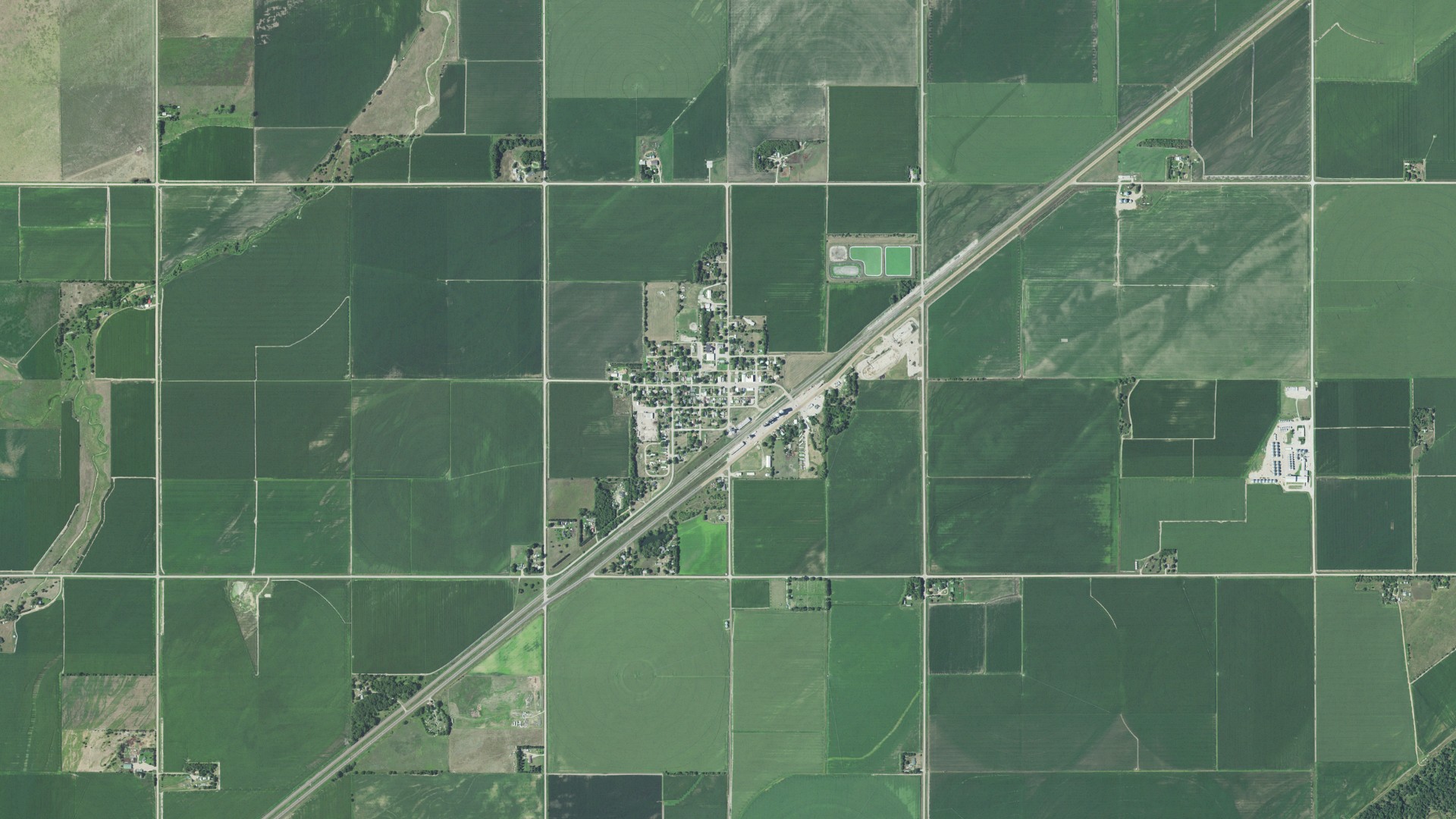 Natural-color aerial photograph of land around Chapman, Nebraska
