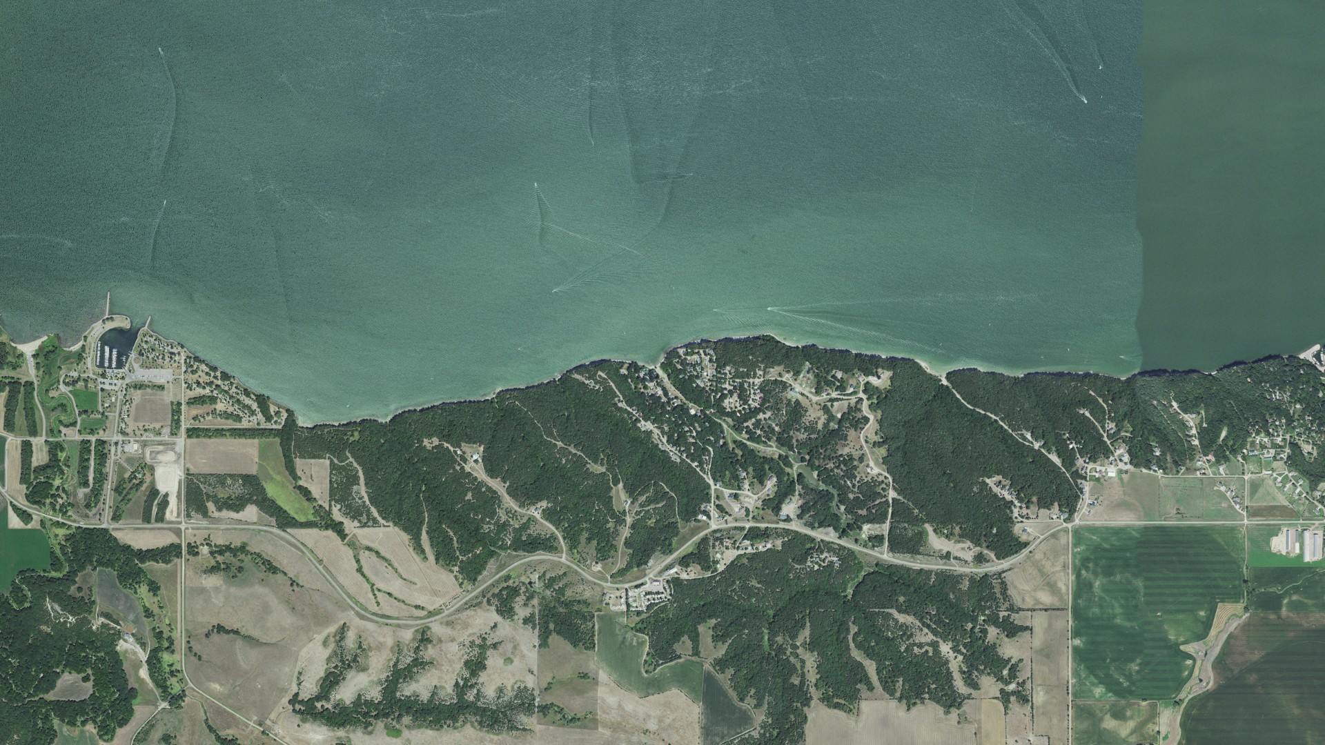 Aerial view of land around North Frankfort, Nebraska