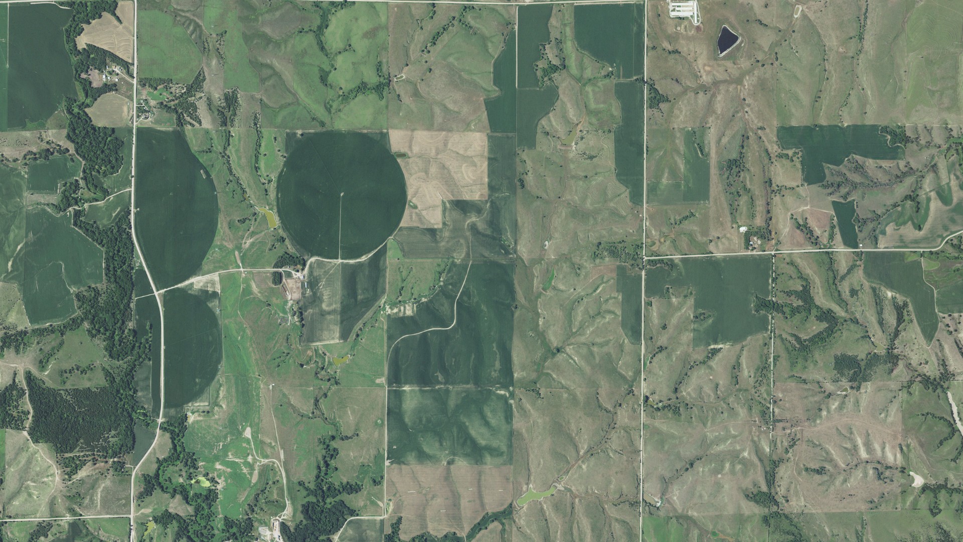 Natural-color aerial photograph of land around Cottonwood, Nebraska