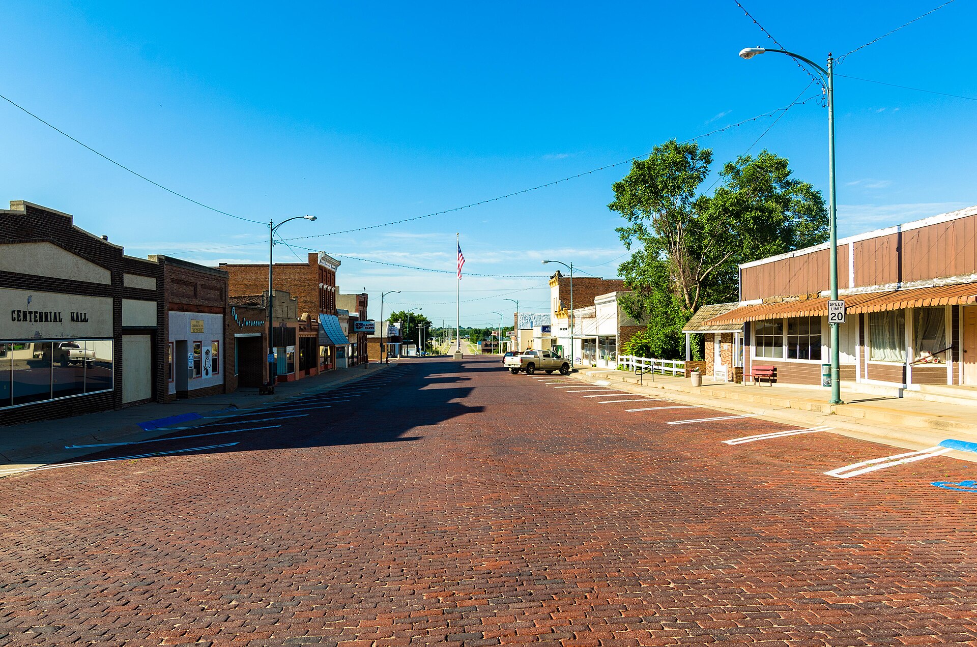 4th Street looking South — Deshler, Nebraska