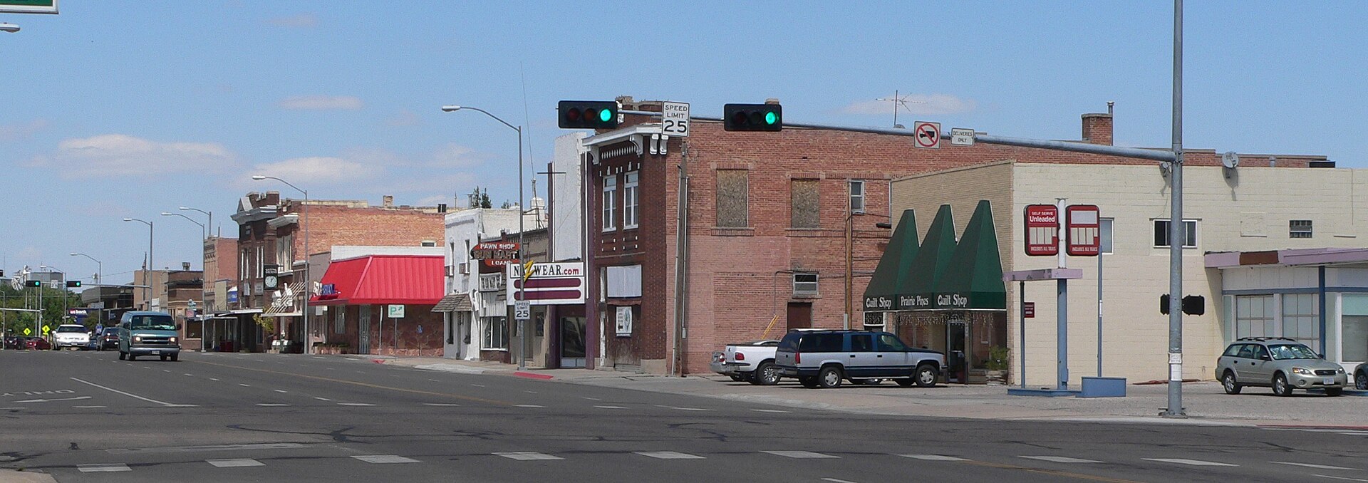 Gering, Nebraska: east side of 10th Street, looking northeast from about M Street.