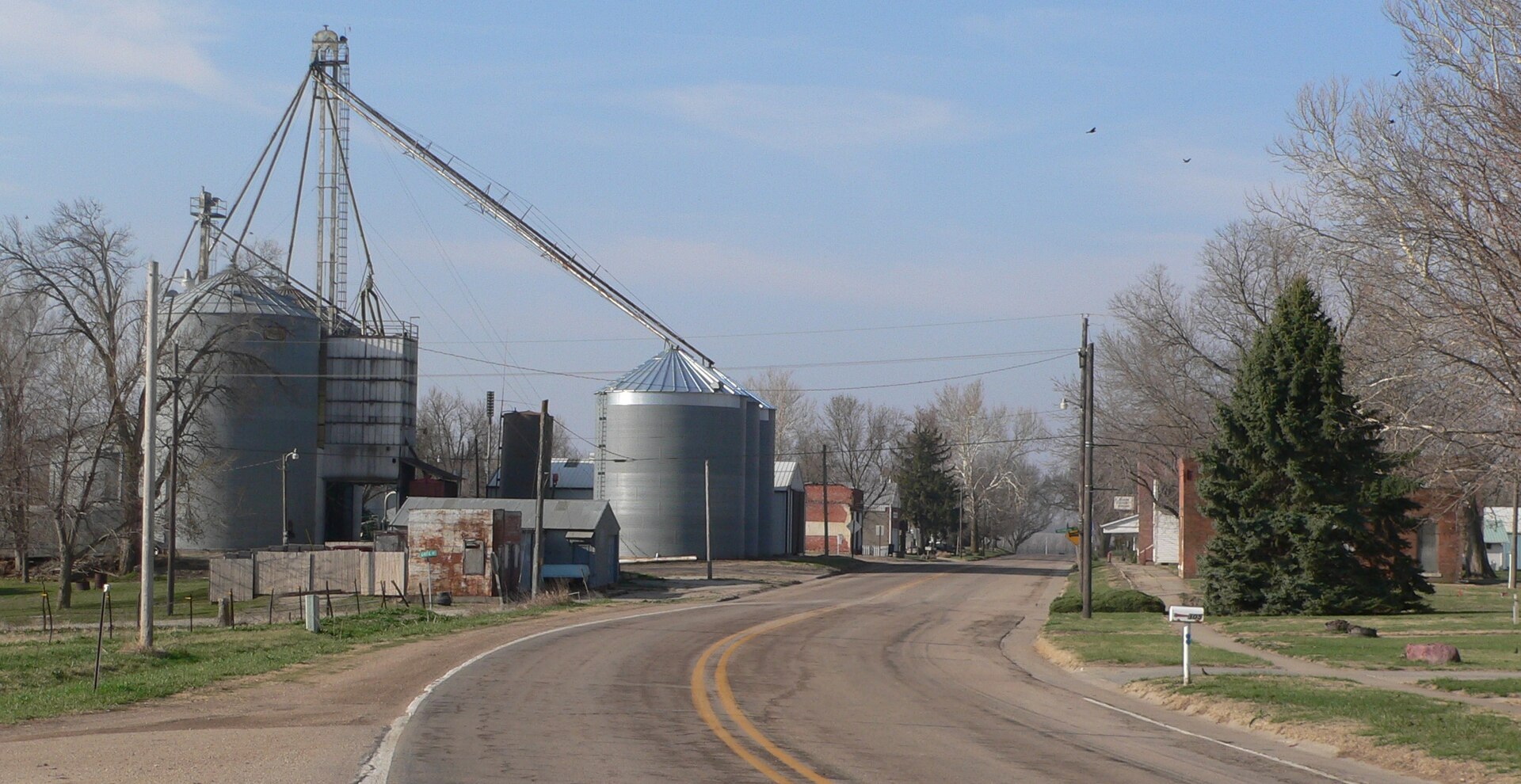 Nemaha, Nebraska; seen from the north, along Nebraska Highway 67.