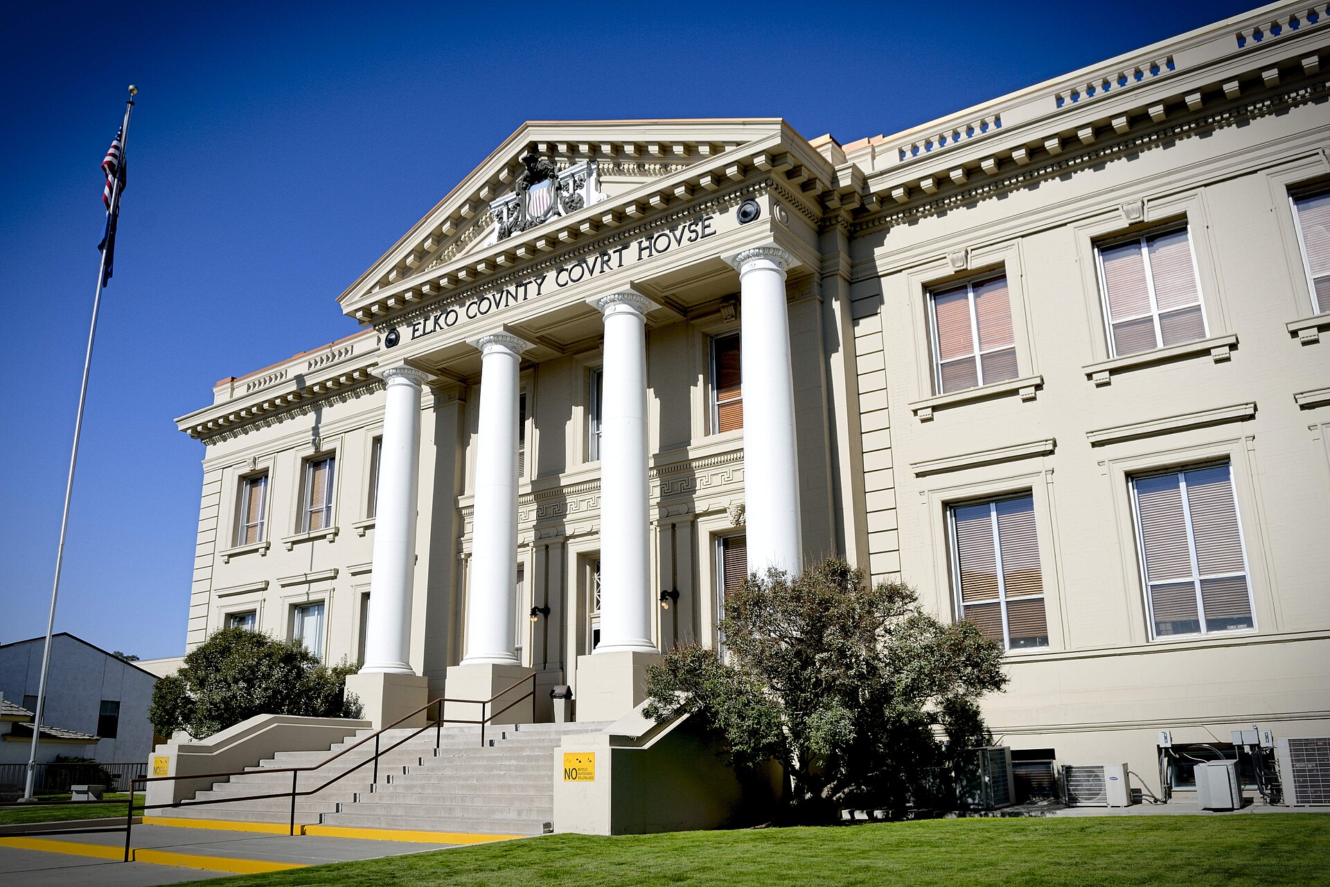 Facade of the Elko County Courthouse — in Elko, Nevada.