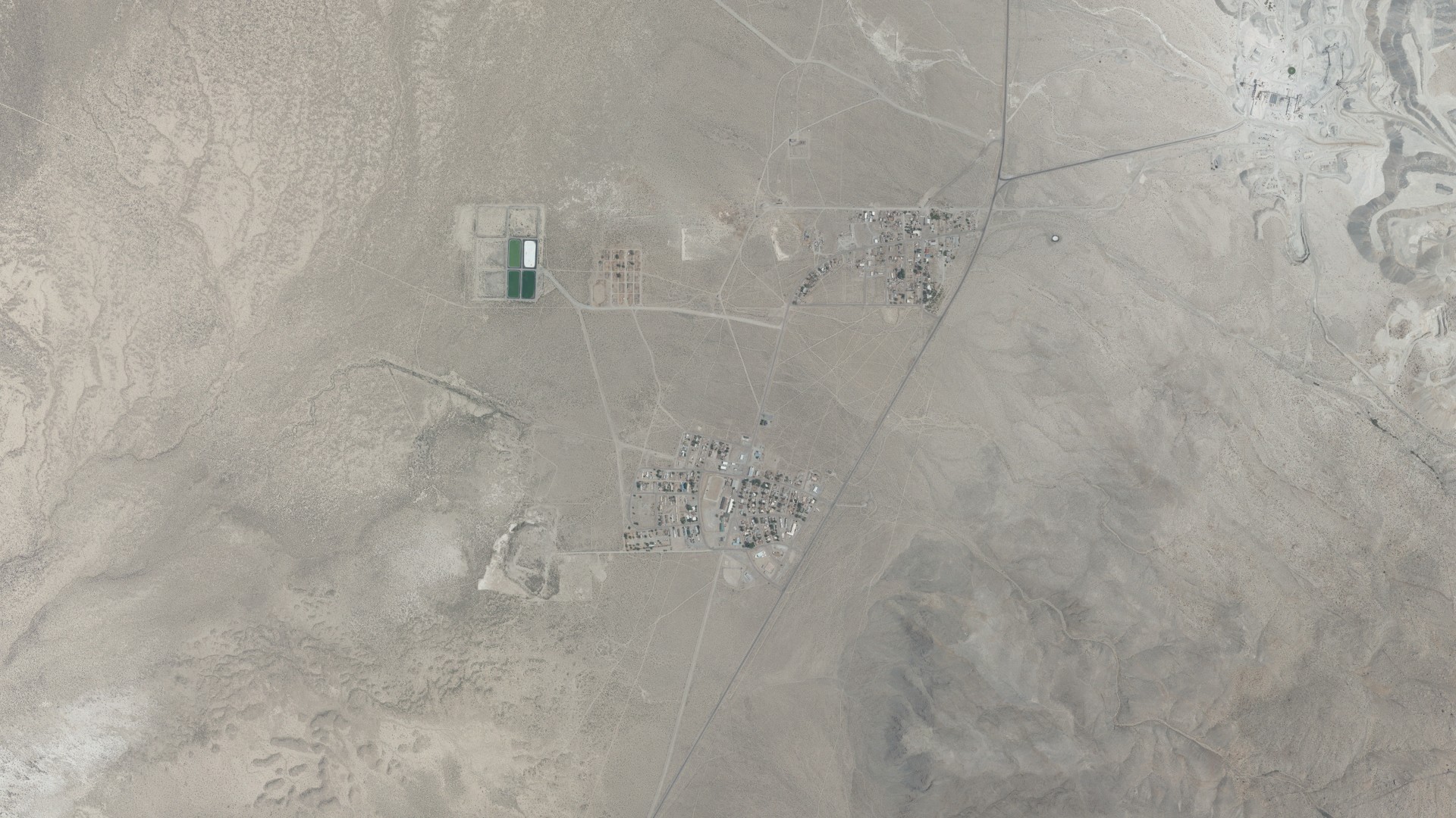 Natural-color aerial photograph of land around Gabbs, Nevada