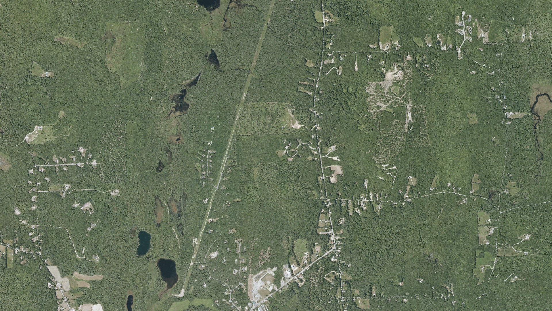 Natural-color aerial photograph of land around Madison, New Hampshire