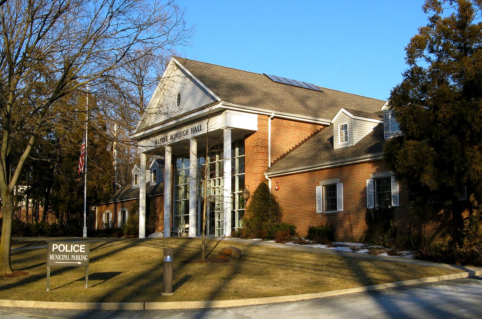 Alpine Borough Hall, Alpine, New Jersey 07620, USA
