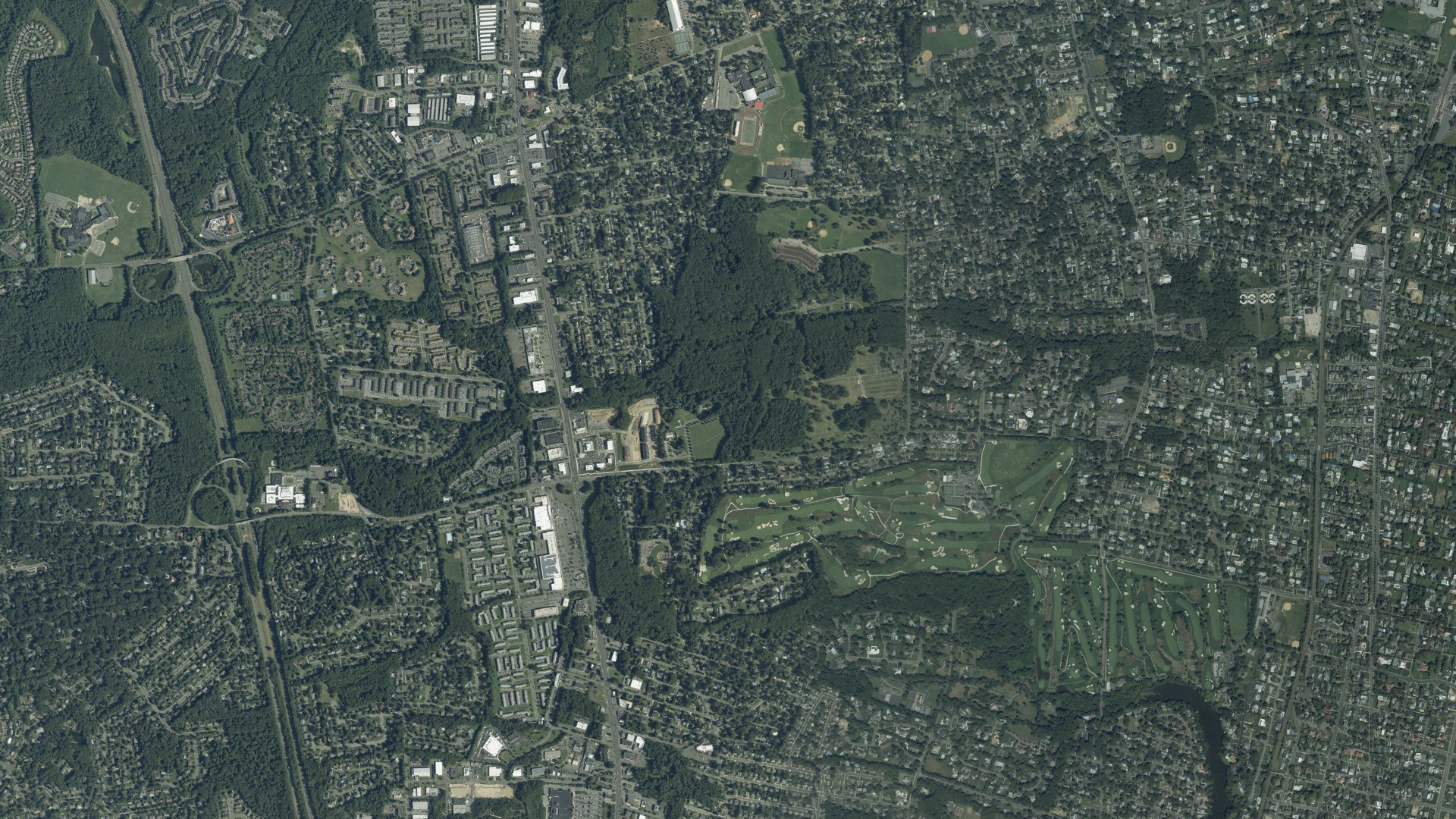 Natural-color aerial photograph of land around Ocean, New Jersey