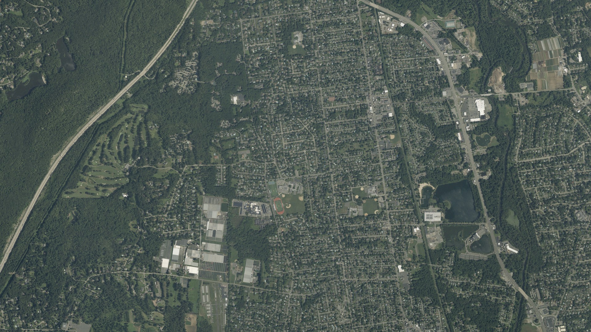 Natural-color aerial photograph of land around Pequannock, New Jersey