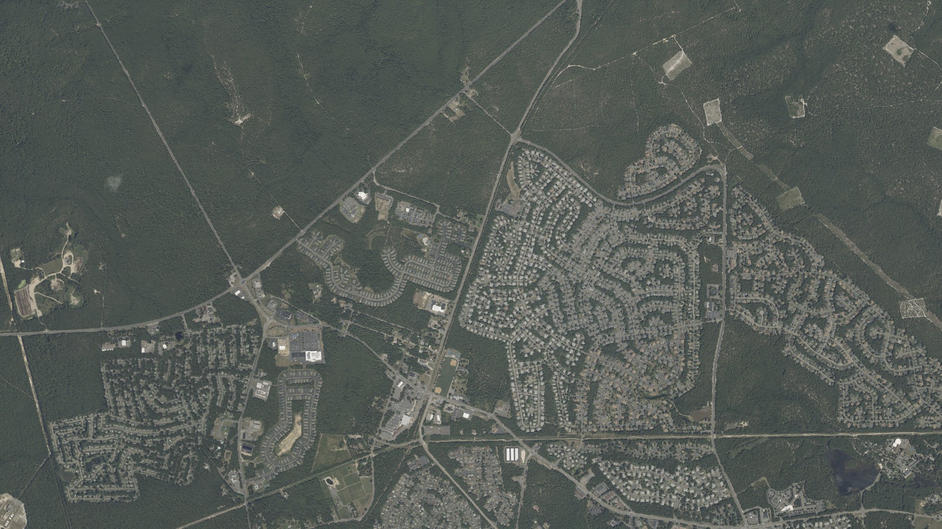 Natural-color aerial photograph of land around Manchester, New Jersey