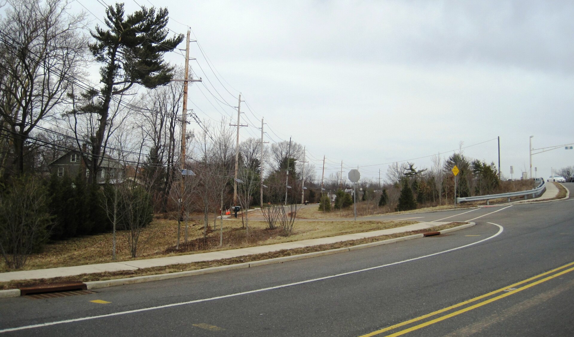 Photo of the unincorporated community of Belle Mead, New Jersey within Montgomery Township, Somerset County. Photo taken on County Route 601 looking north along Trent Avenue (a former alignment of the road).