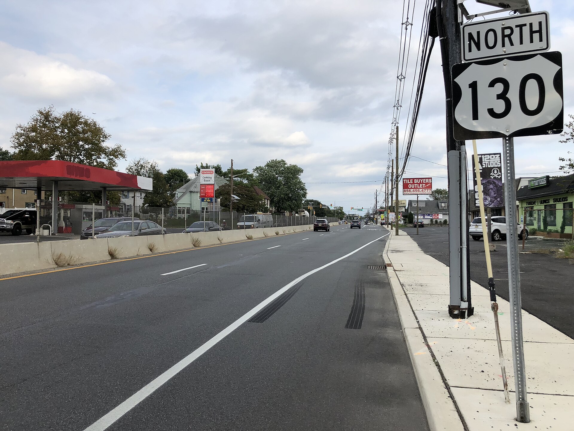 View north along U.S. Route 130 and Camden County Route 551 Spur (Crescent Boulevard) just north of New Jersey State Route 47 and Camden County Route 551 (Delsea Drive) in Brooklawn, Camden County, New Jersey