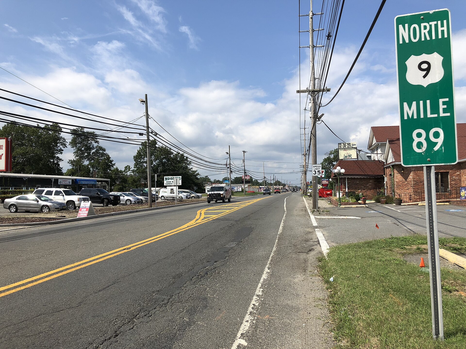 View north along U.S. Route 9 (Atlantic City Boulevard) just north of Motor Road and Gladney Avenue along the border of Berkeley Township and Pine Beach in Ocean County, New Jersey