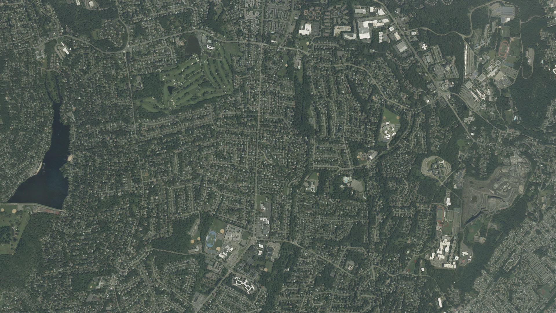 Natural-color aerial photograph of land around Preakness, New Jersey