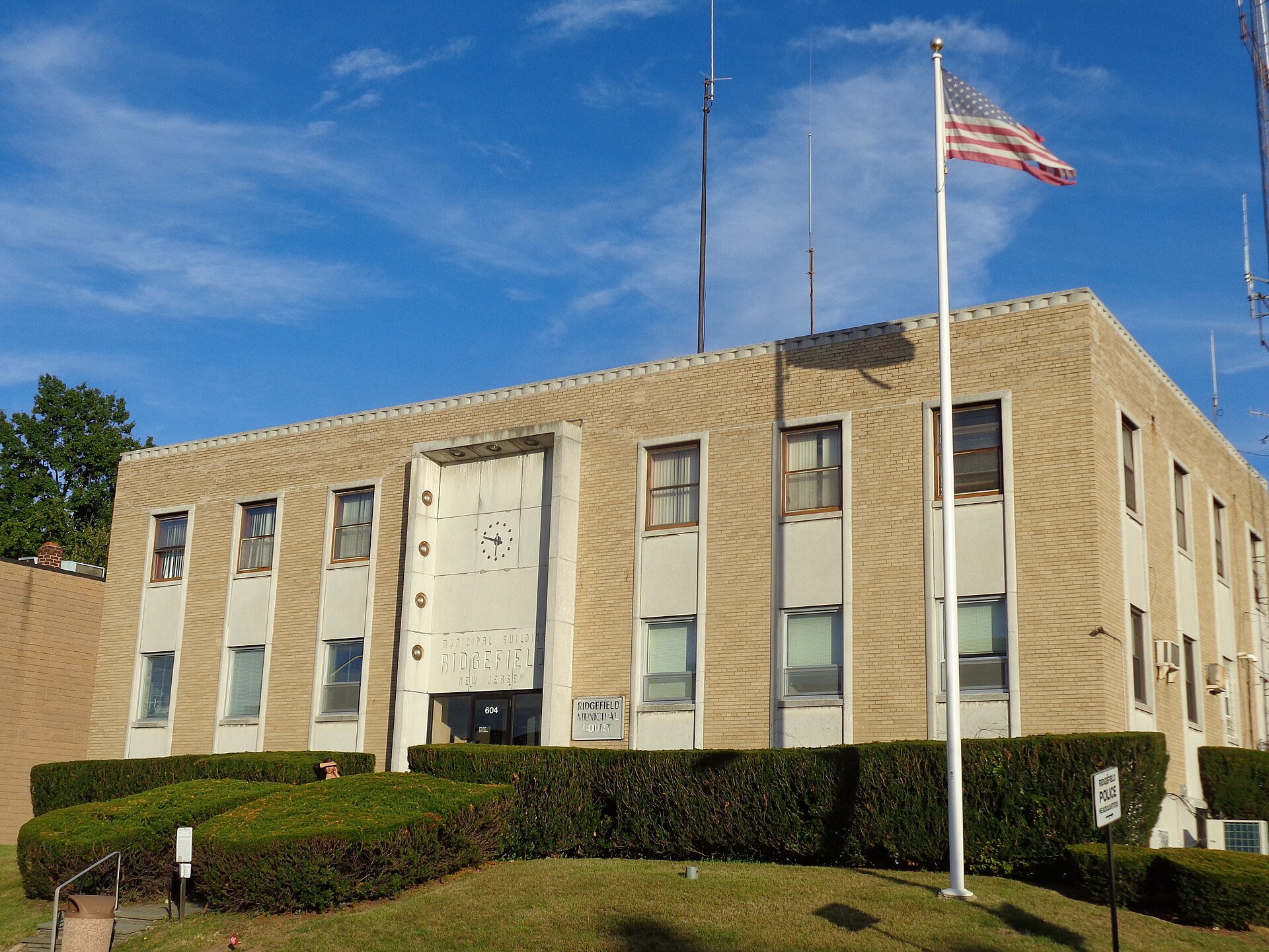 Borough Hall Ridgefield NJ — New Jersey