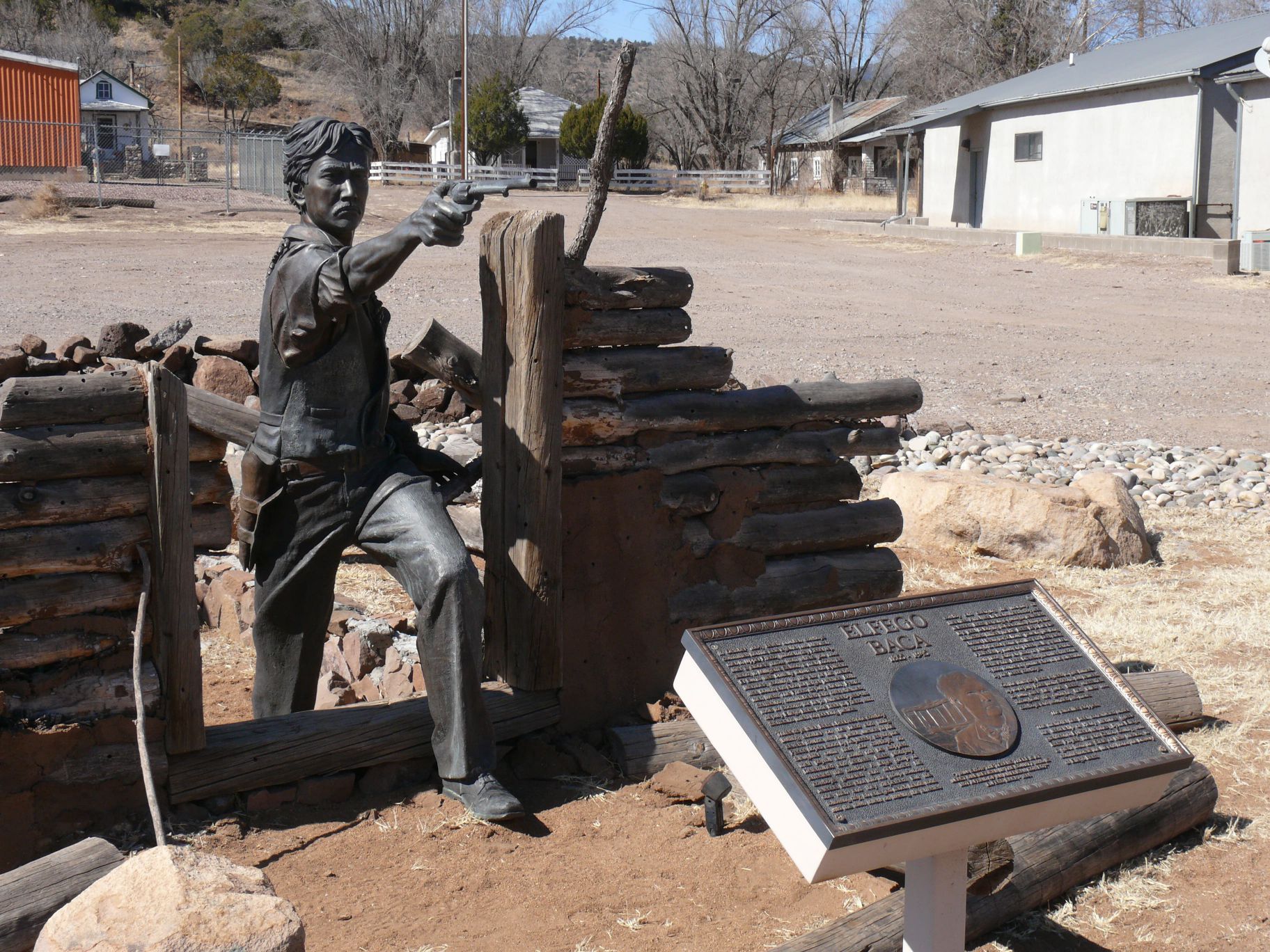 Statue of Elfego Baca in Reserve (New Mexico, USA).