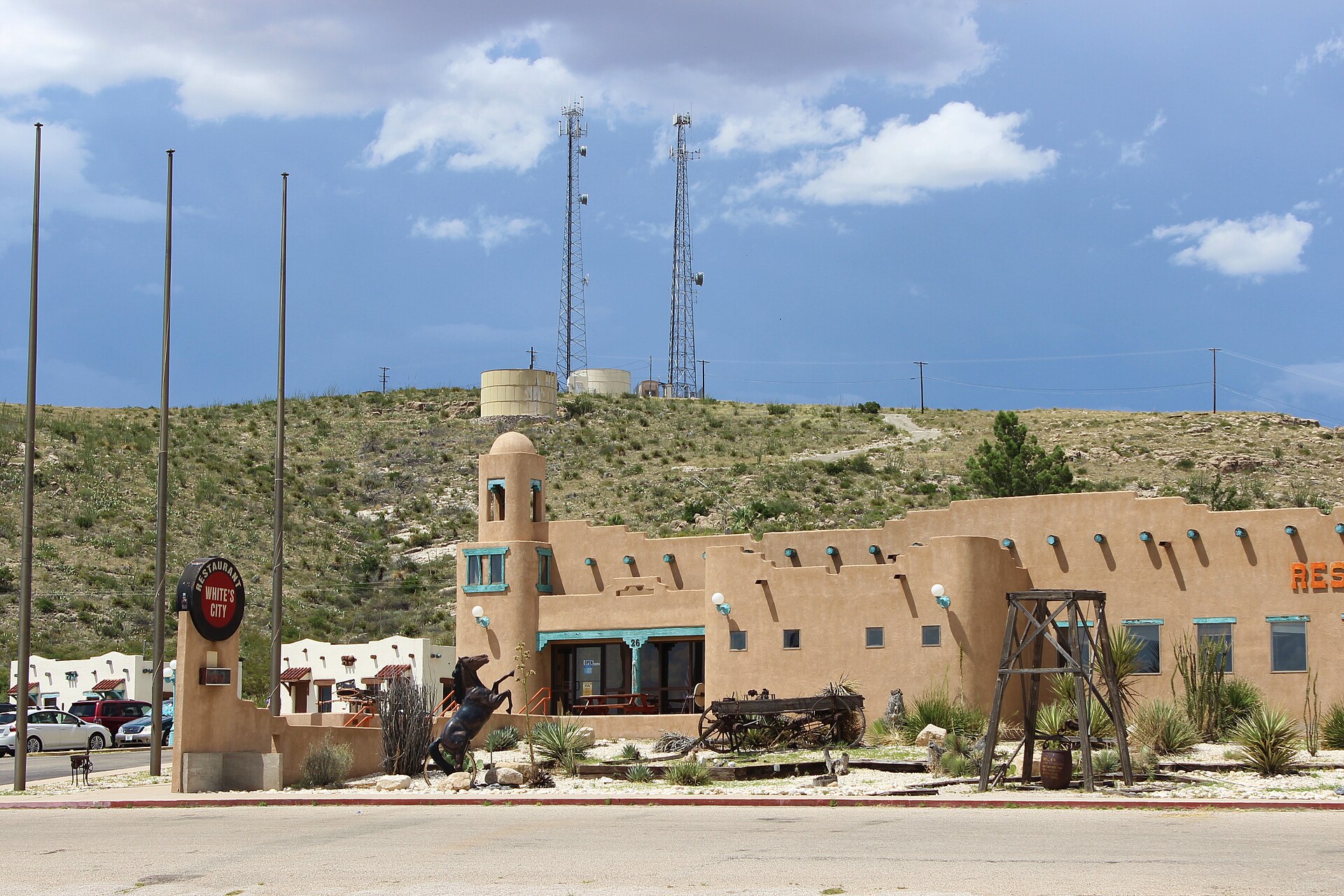 White's City, New Mexico en route to Carlsbad Caverns National Park — Whites City, New Mexico