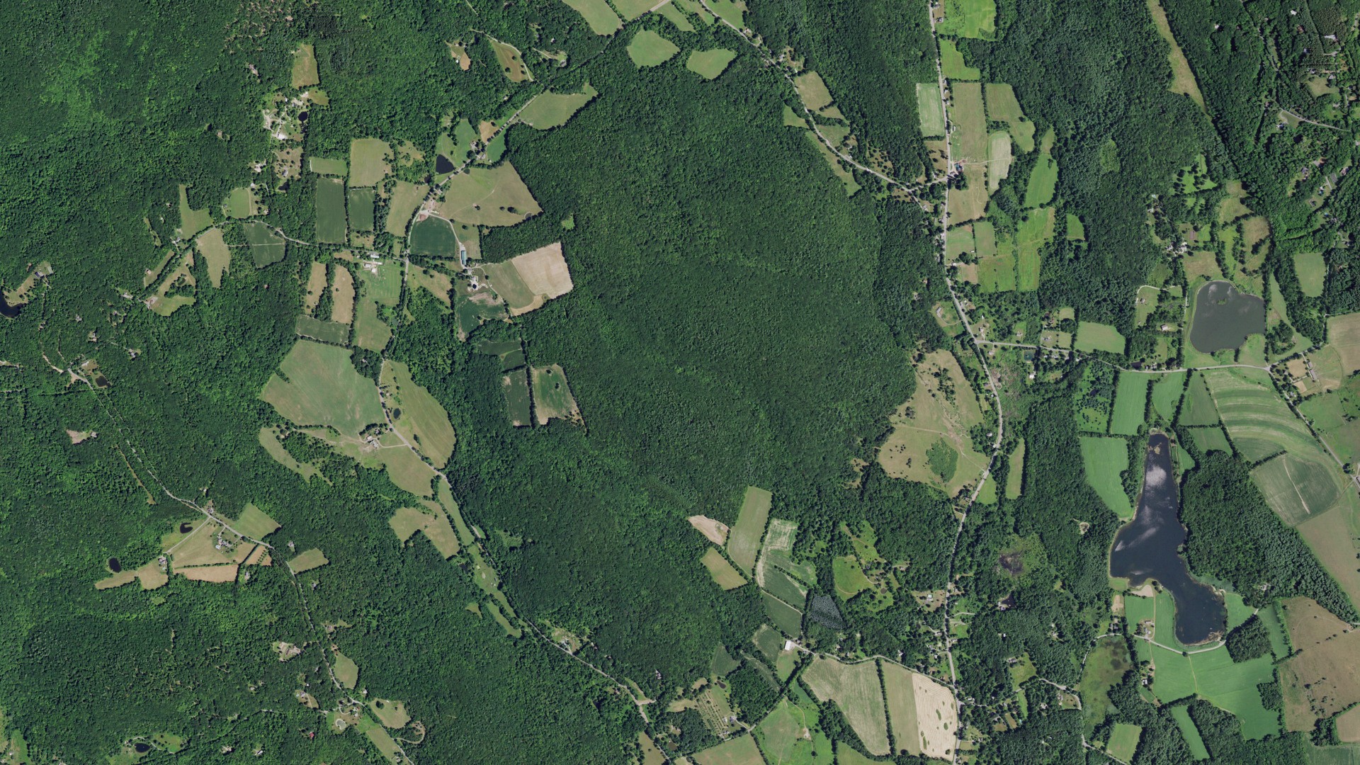 Natural-color aerial photograph of land around Hillsdale, New York
