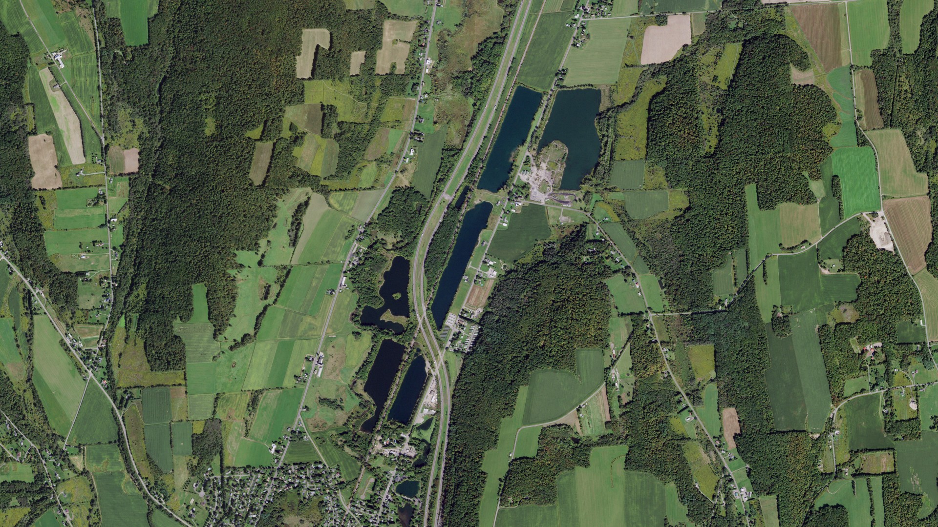 Natural-color aerial photograph of land around Homer, New York