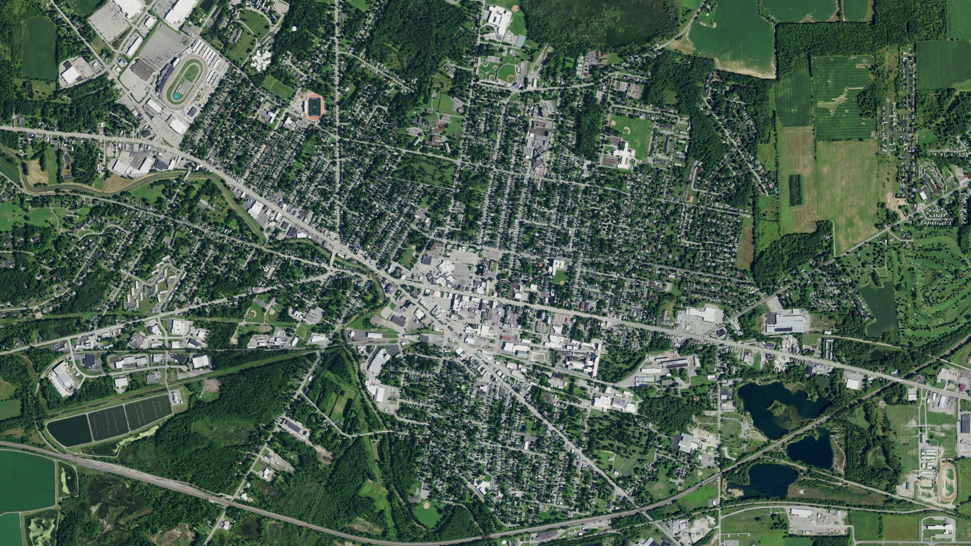 Aerial view of land around Batavia, New York