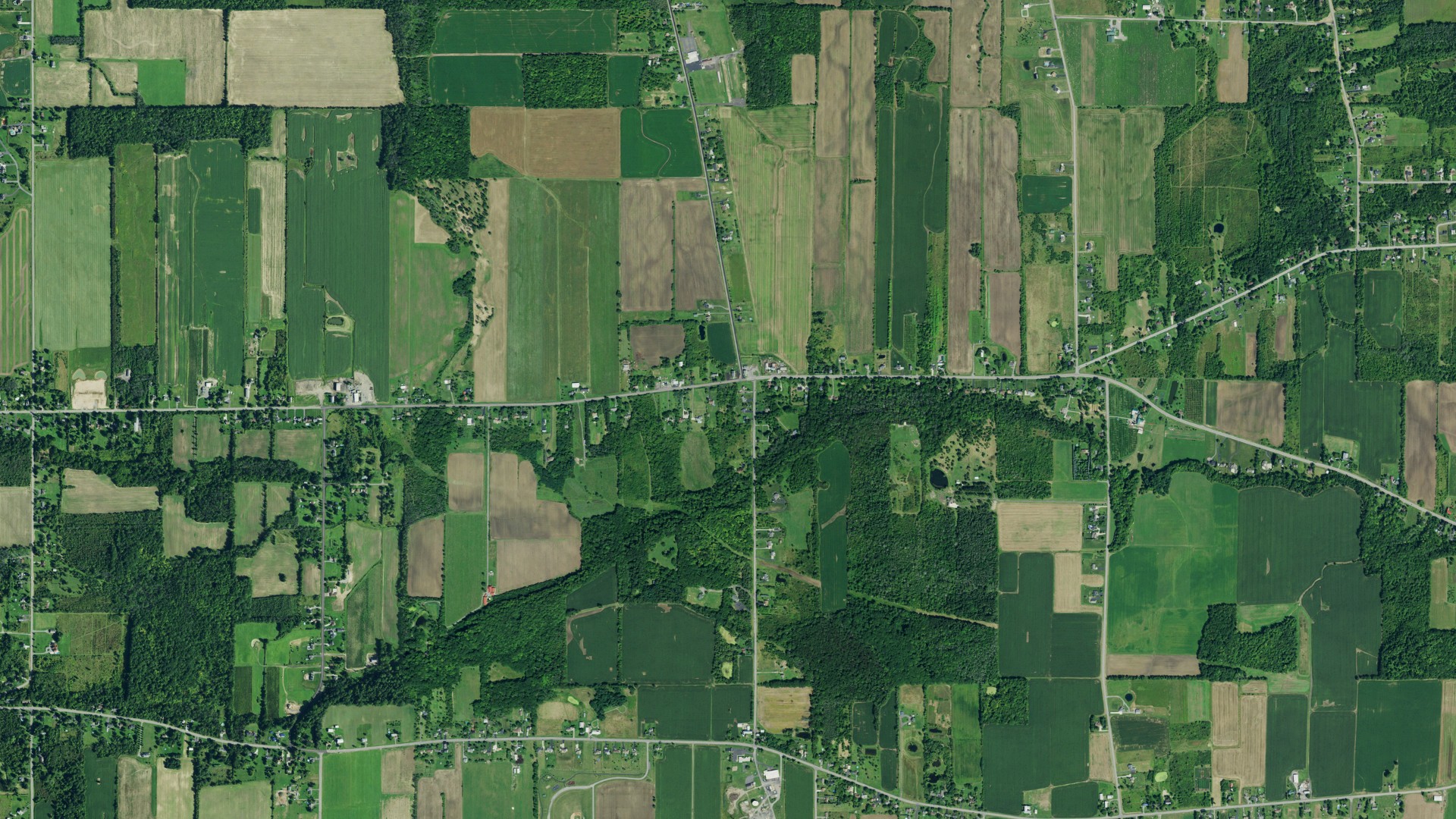 Natural-color aerial photograph of land around Cambria, New York