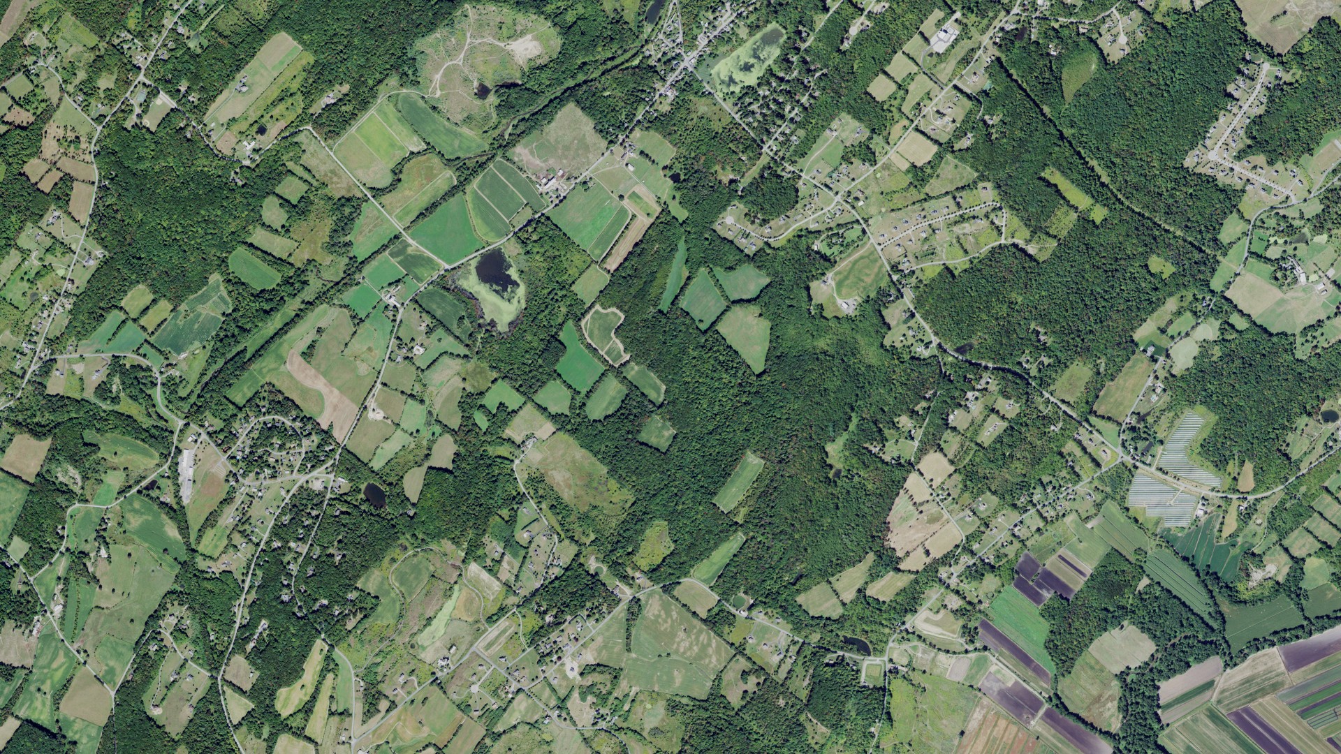Aerial view of land around Minisink, New York