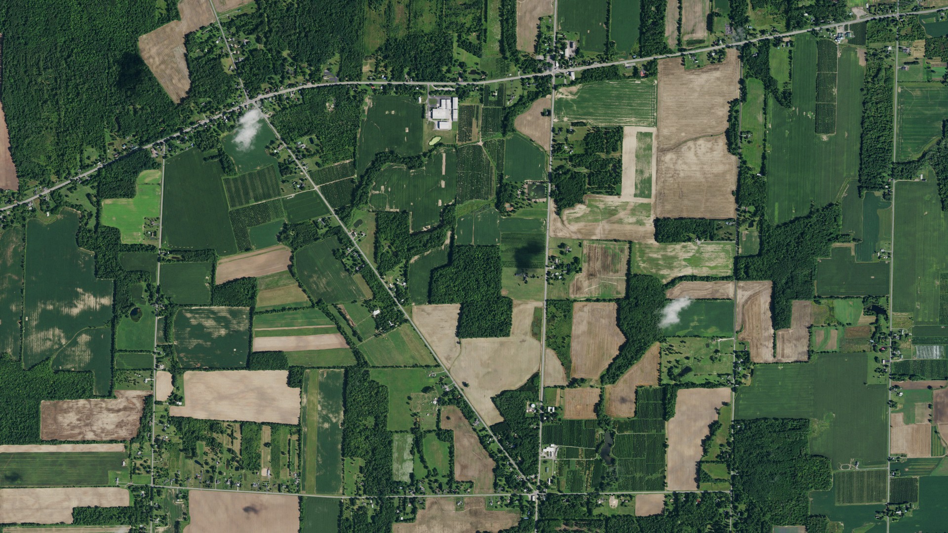 Natural-color aerial photograph of land around Gaines, New York