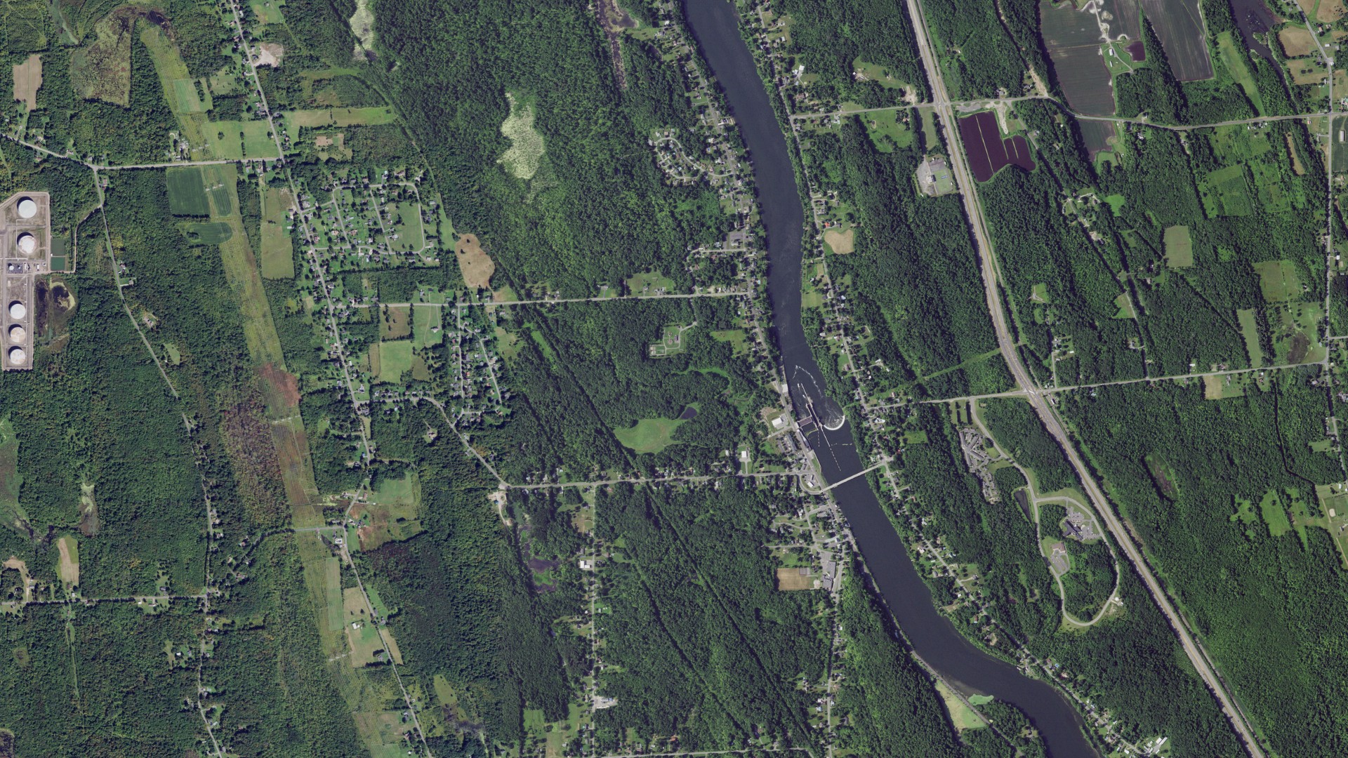 Aerial view of land around Minetto, New York